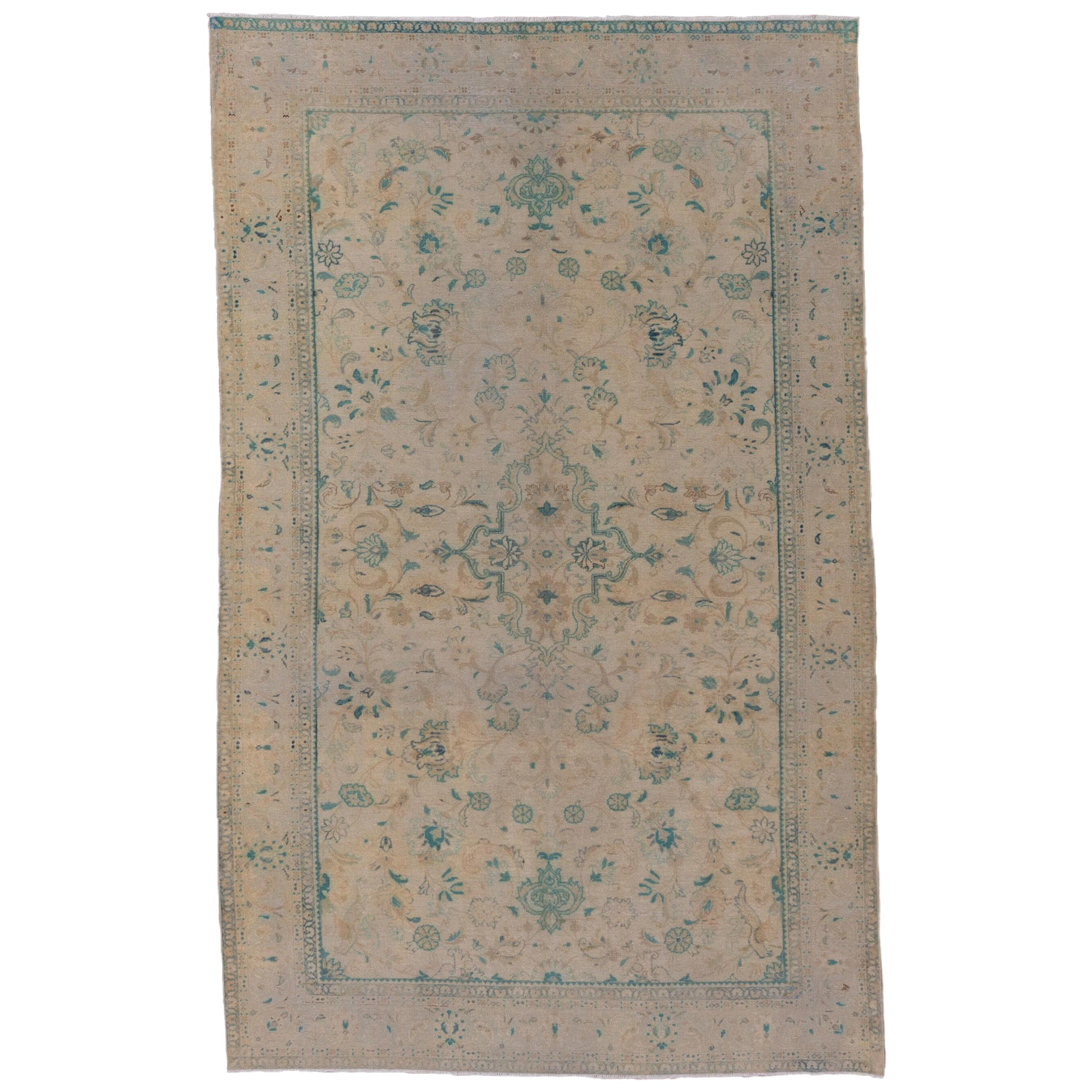Antique Turkish Sivas Rug with Green Accents For Sale