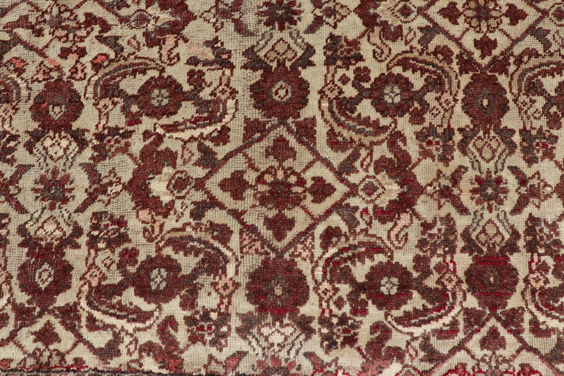 Antique Turkish Sivas Rug with Tan Background and Maroon, Eggplant, Brown Color  For Sale 5