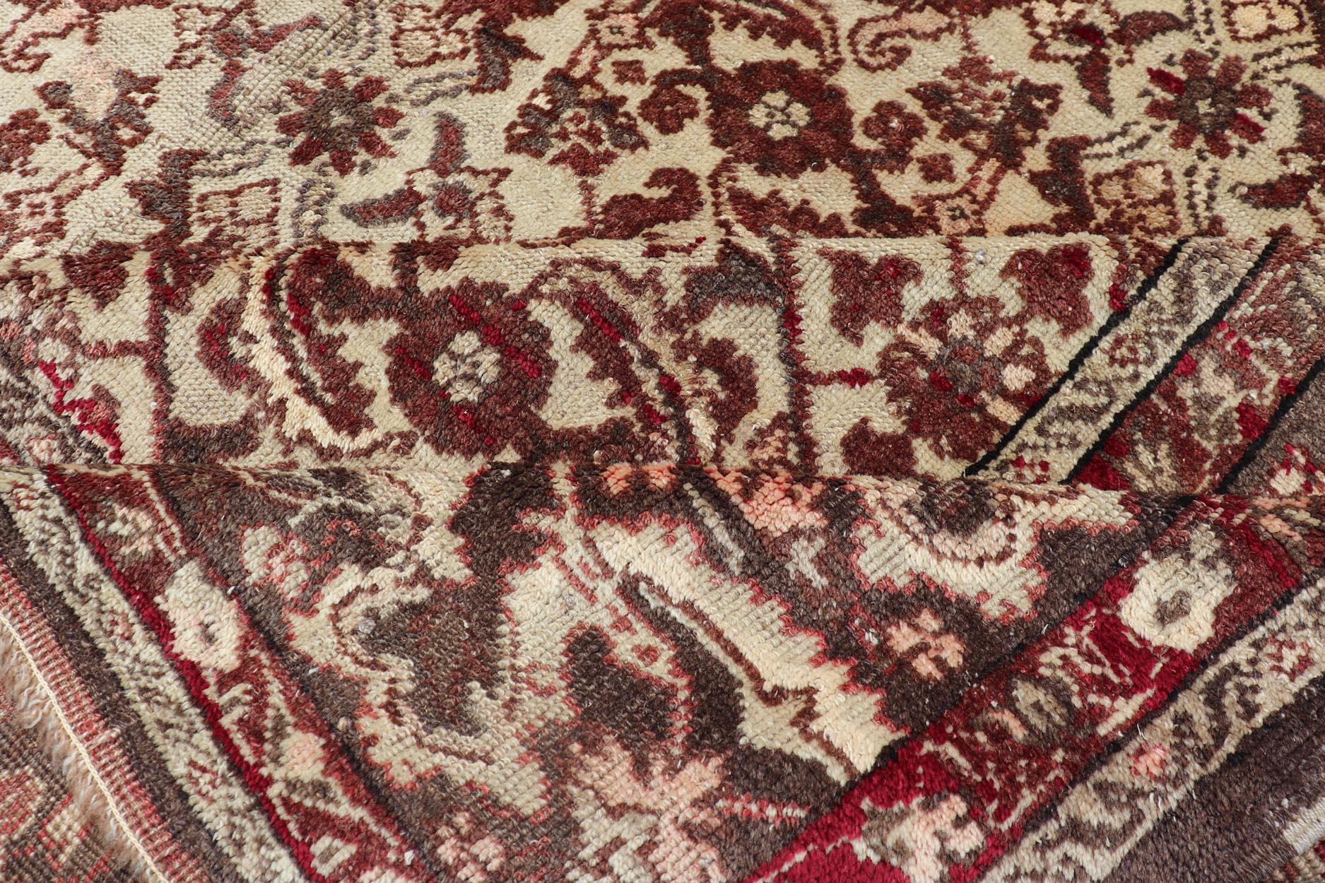 20th Century Antique Turkish Sivas Rug with Tan Background and Maroon, Eggplant, Brown Color  For Sale