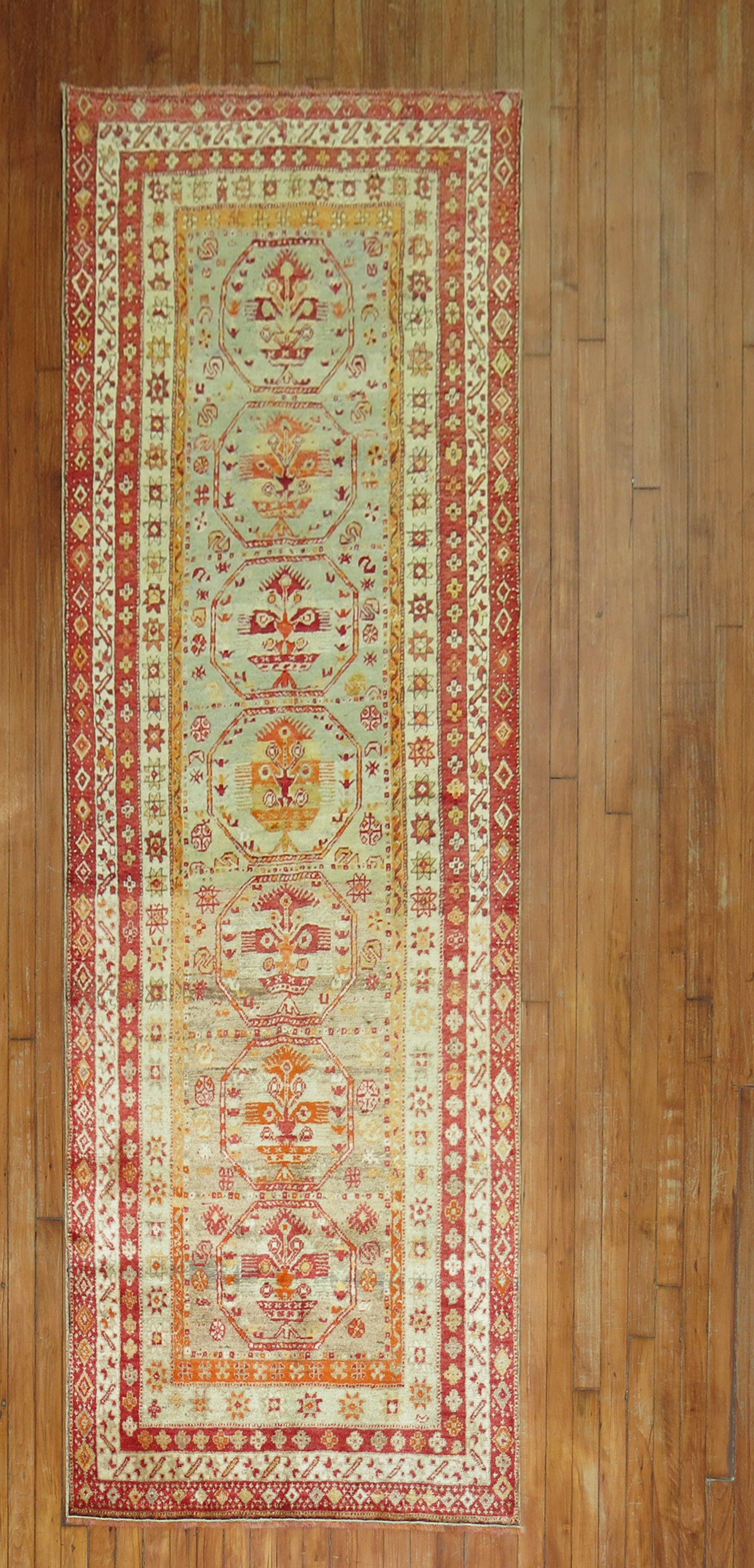 An early 20th-century fine colorful Turkish Sivas runner

Measures: 3'3'' x 9'1''.
