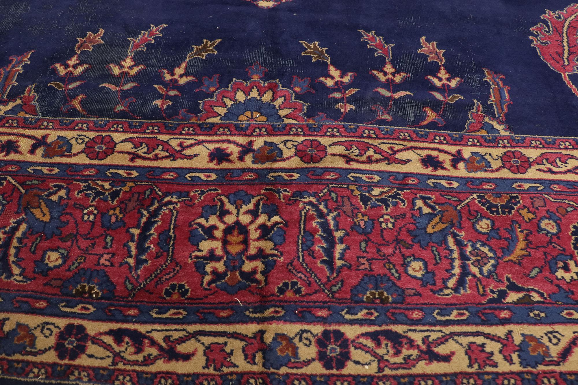 Antique Turkish Sparta Palace Size Rug with Luxe Victorian Style In Distressed Condition For Sale In Dallas, TX