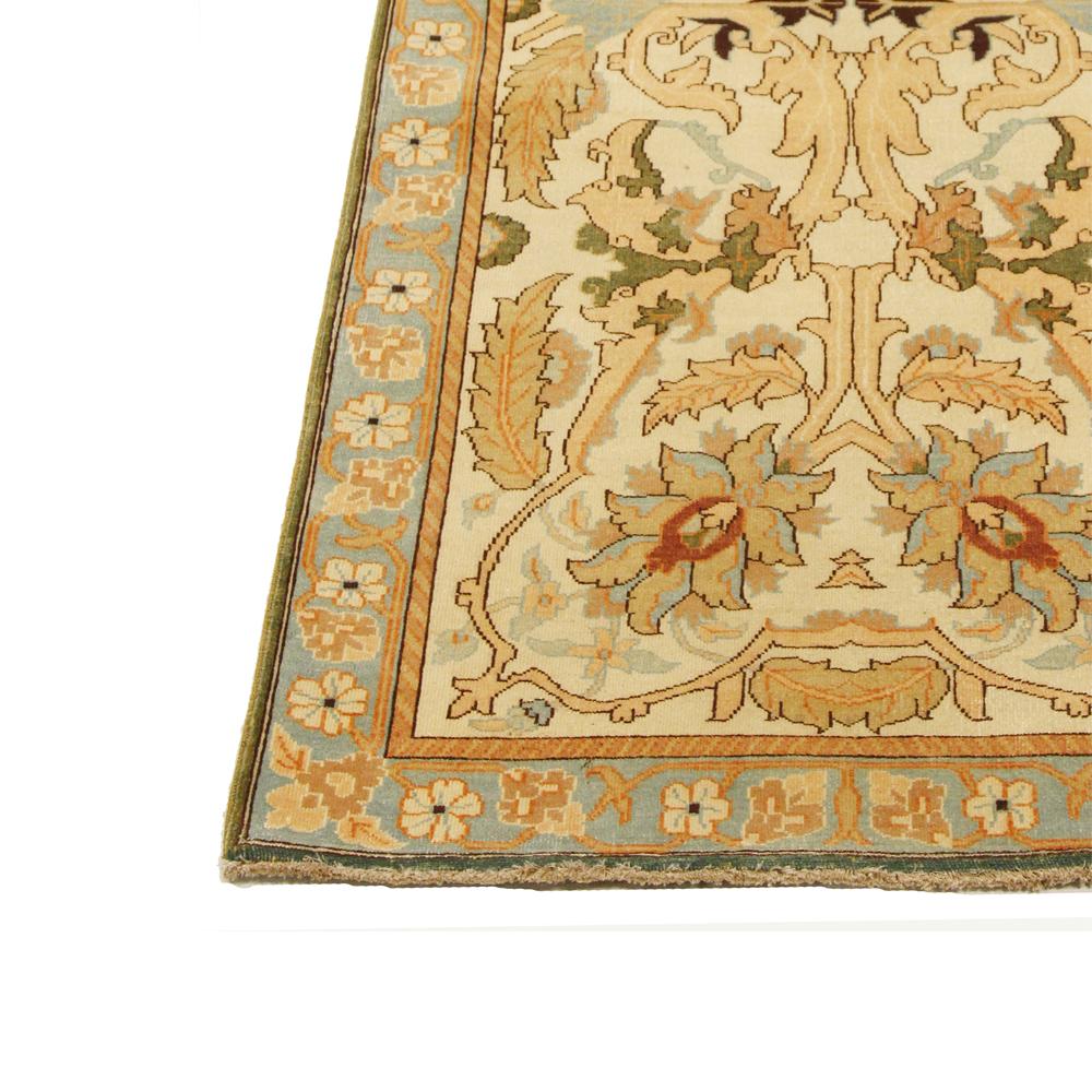 Antique Turkish Tabriz Rug with Gray and Beige Floral Motifs on Ivory Field In Excellent Condition For Sale In Dallas, TX
