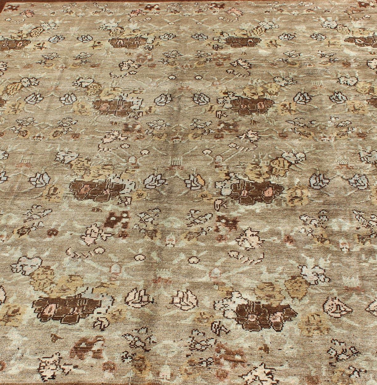 Large Antique Turkish Tulu Carpet with Floral Design in Tan & Brown  For Sale 2