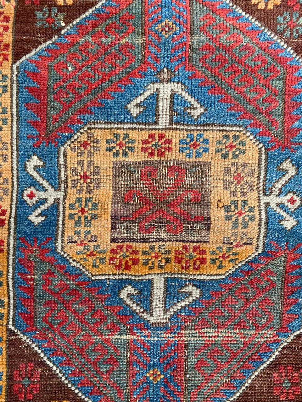 Beautiful little 19th century Turkish rug with nice geometrical design and nice natural colors, entirely hand knotted with wool velvet on wool foundation.

✨✨✨
