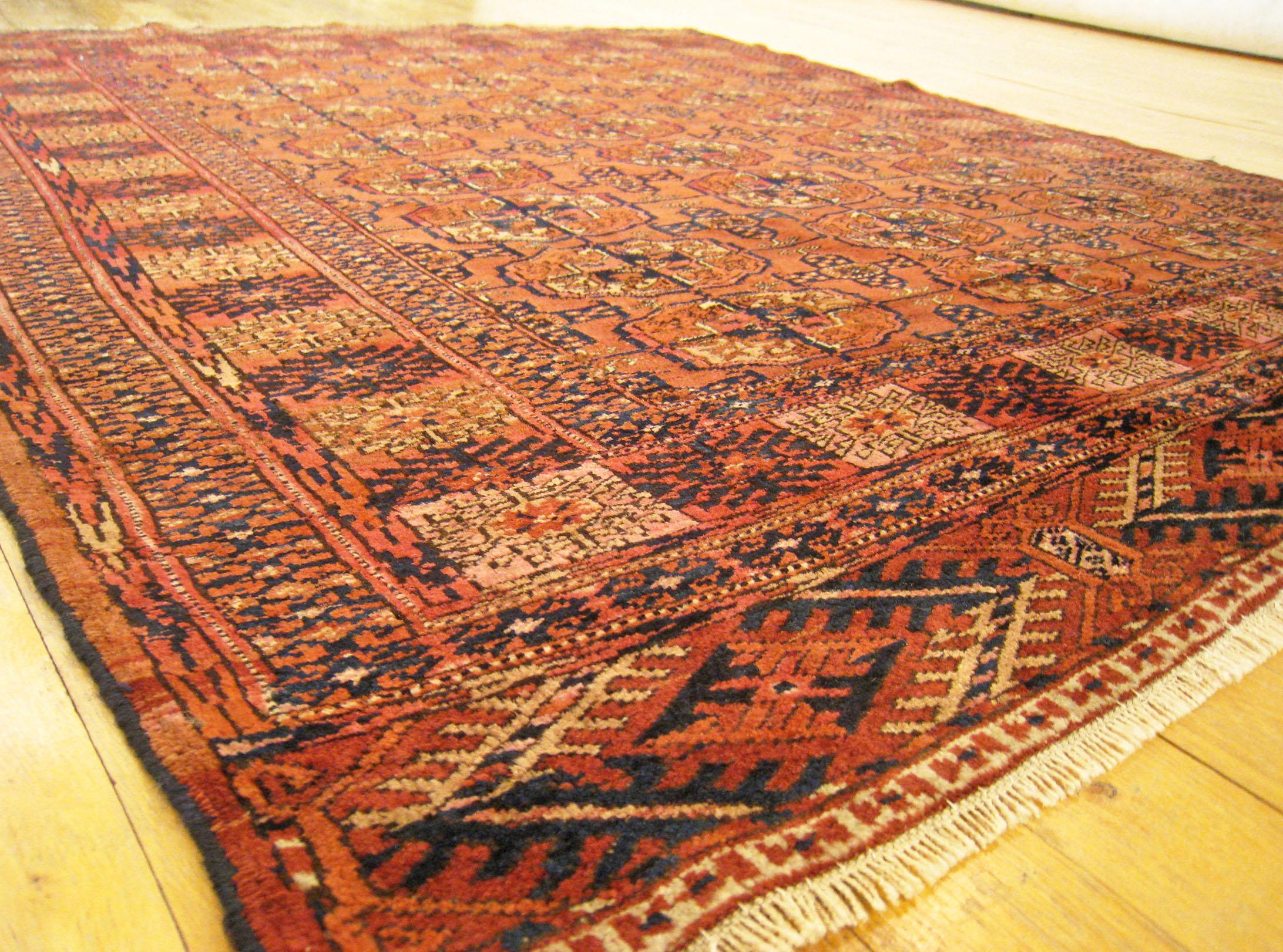 Antique Turkman Bokhara Rug, Small Size, W/ Symmetrical Design In Good Condition For Sale In New York, NY