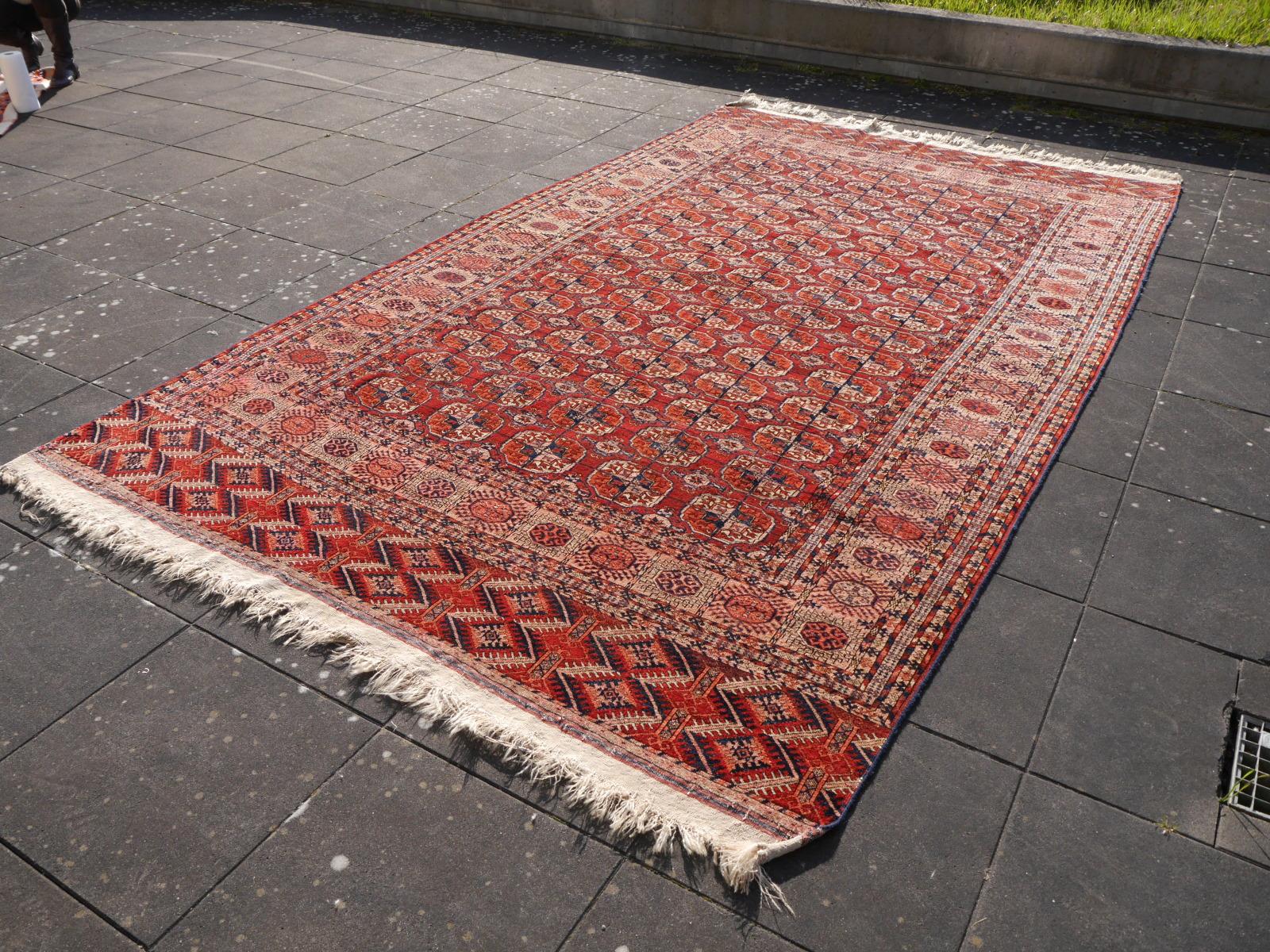 Antique Rug Turkman Tekke Bukhara Main Carpet Djoharian Collection For Sale 3