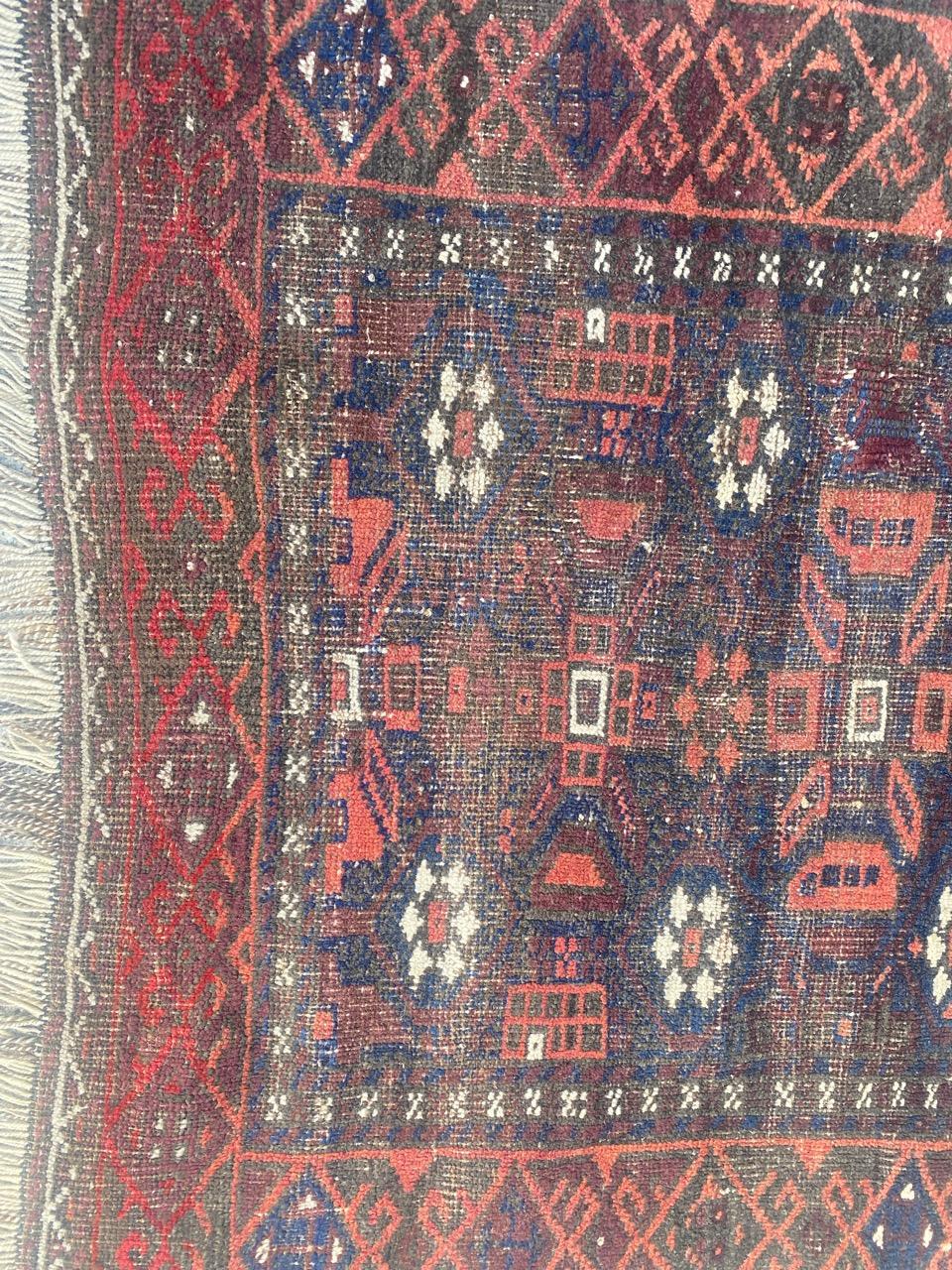 Bobyrug’s Antique Turkmen Baluch Rug In Fair Condition For Sale In Saint Ouen, FR