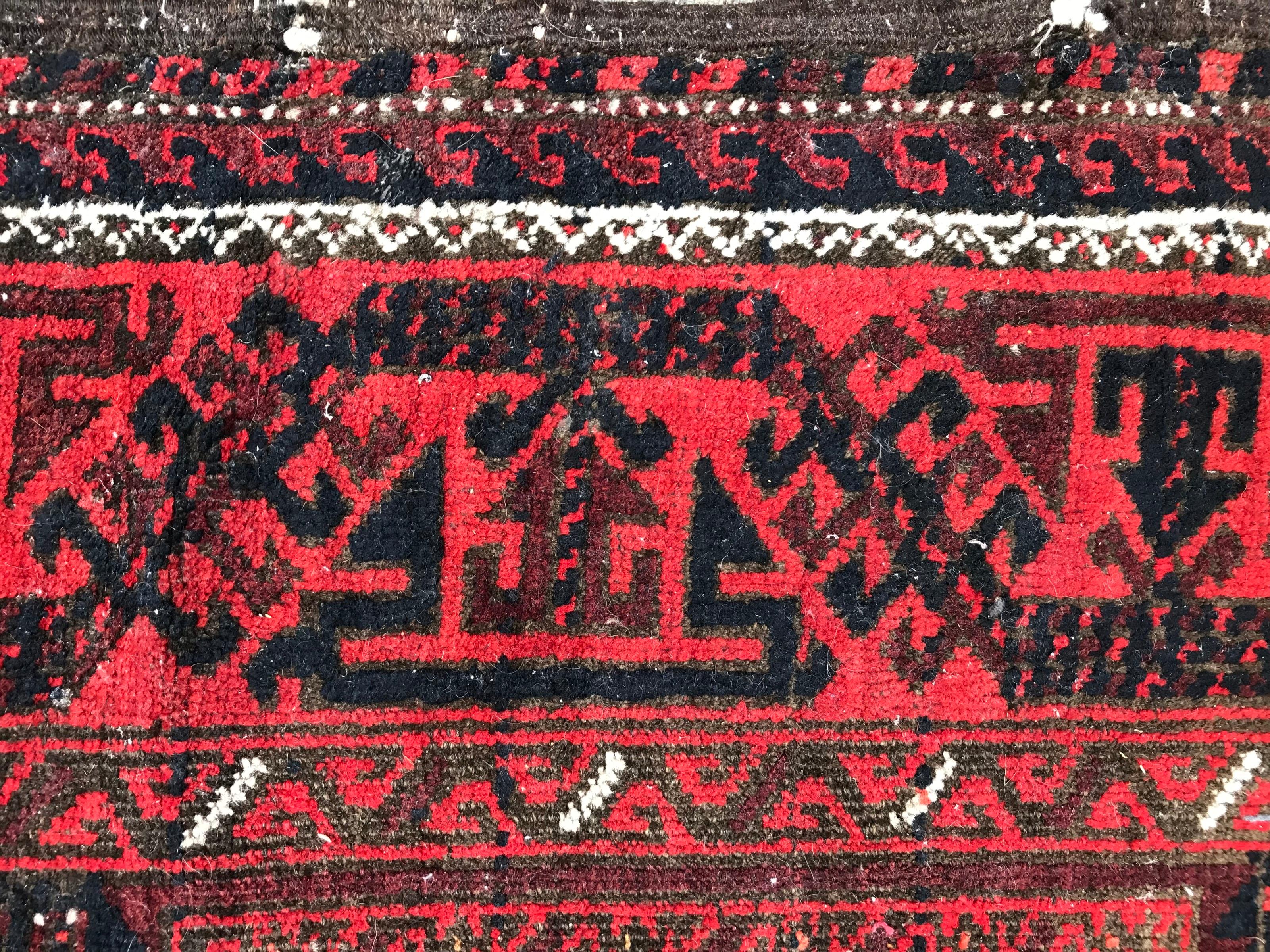 Antiker türkischer belutchfarbener afghanischer Teppich im Angebot 7