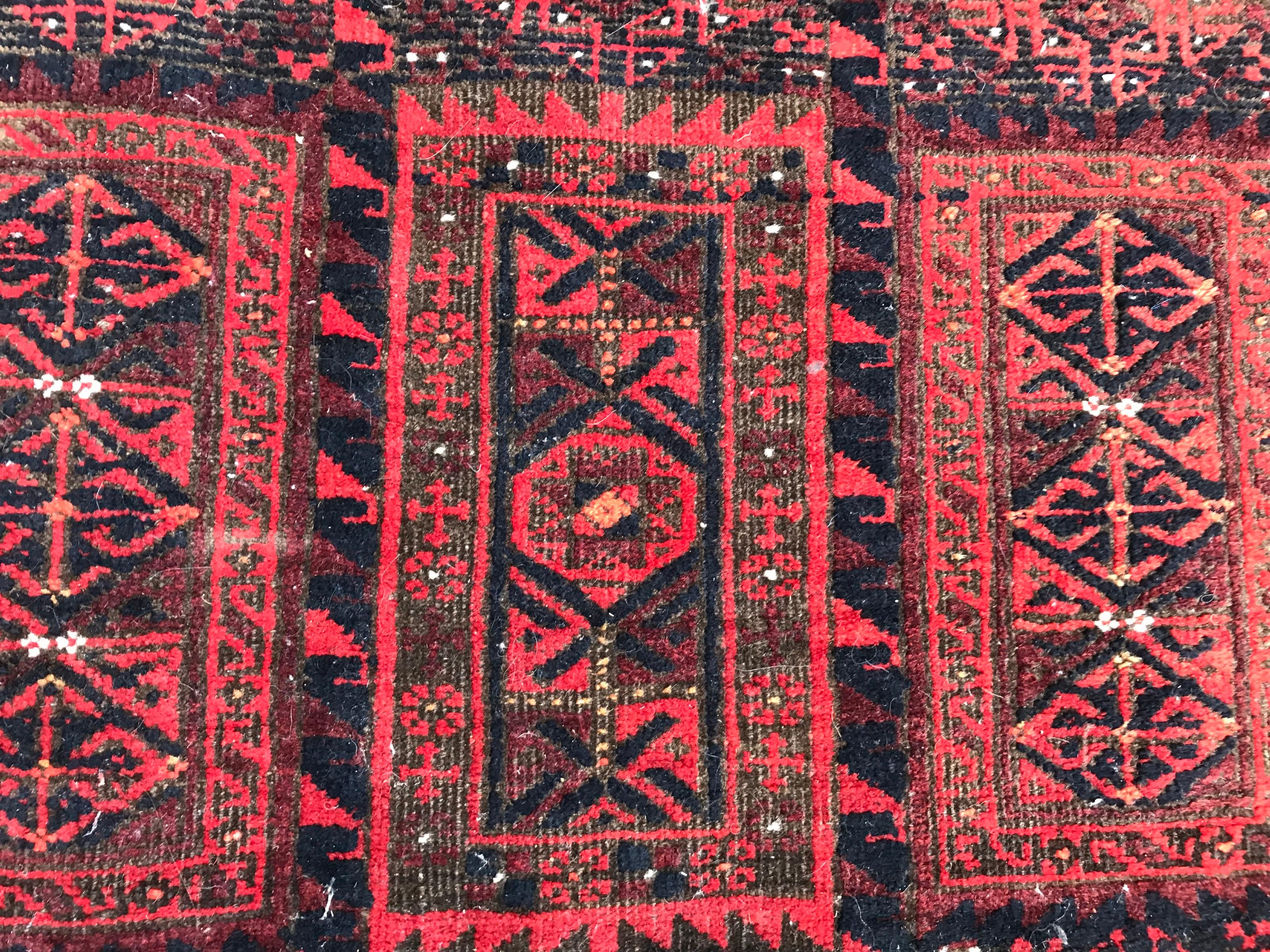 Antiker türkischer belutchfarbener afghanischer Teppich (19. Jahrhundert) im Angebot