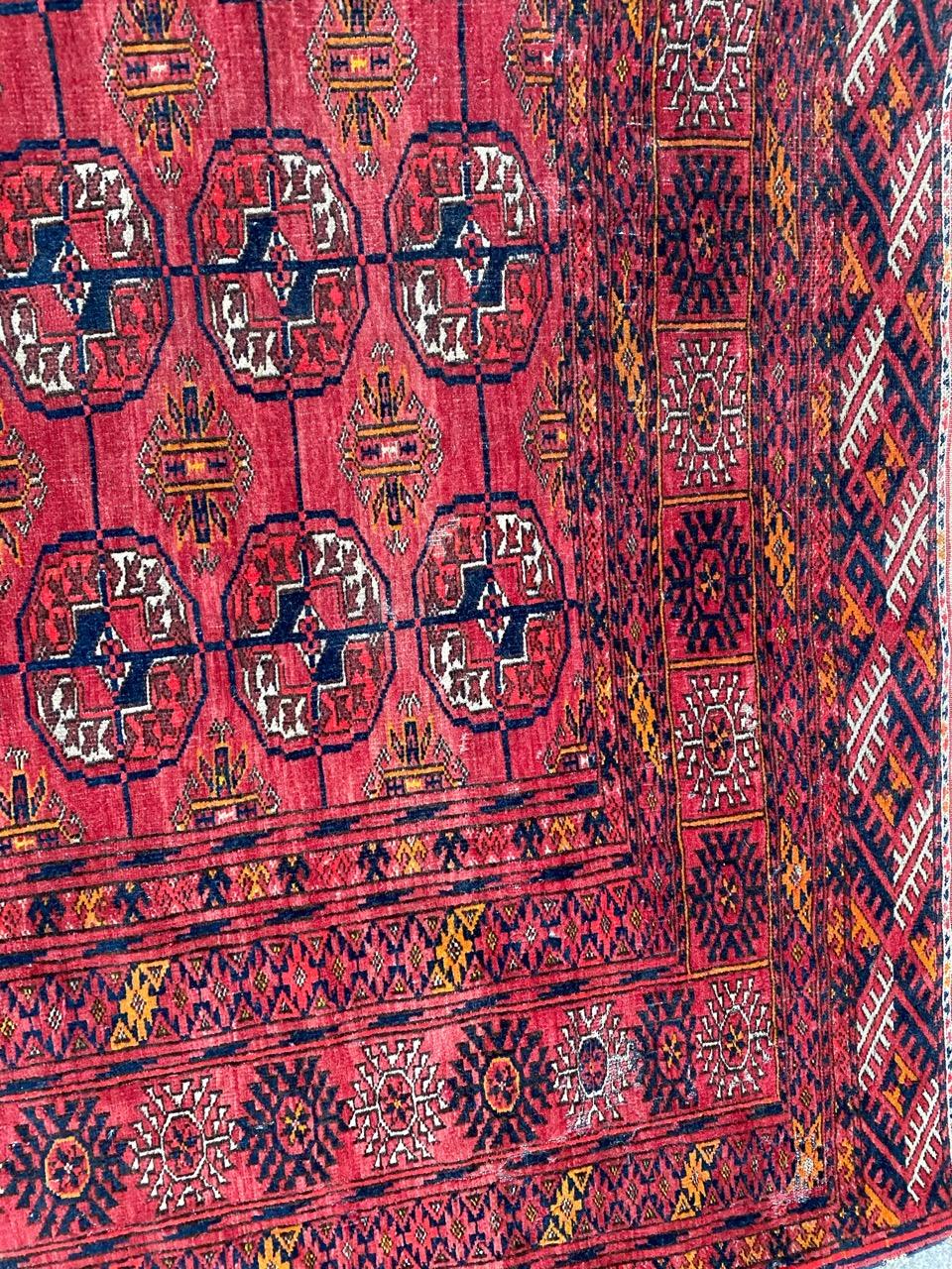 Bobyrug's hübscher antiker turkmenischer Boukhara-Teppich (Handgeknüpft) im Angebot