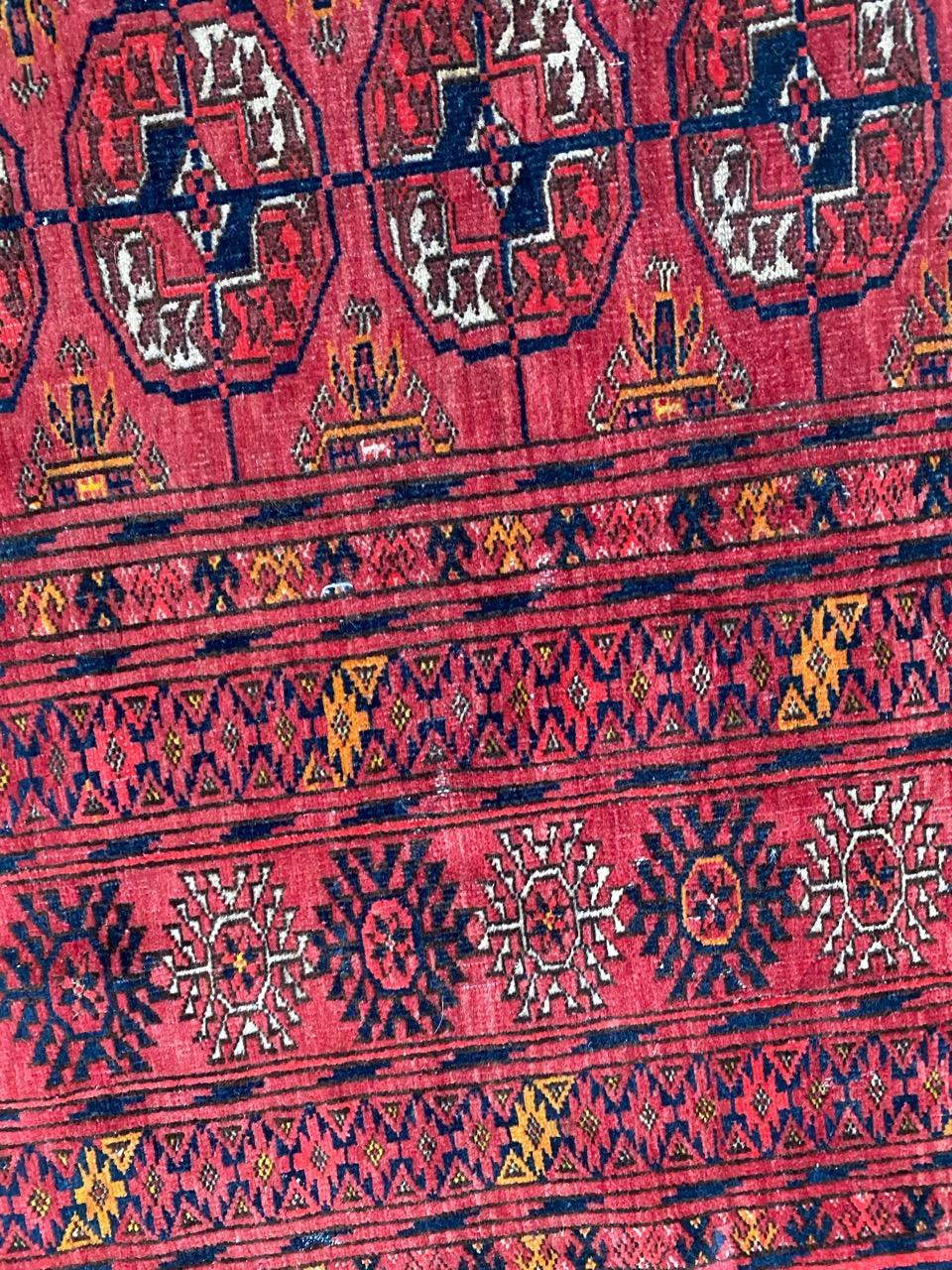 Bobyrug's hübscher antiker turkmenischer Boukhara-Teppich im Zustand „Gut“ im Angebot in Saint Ouen, FR