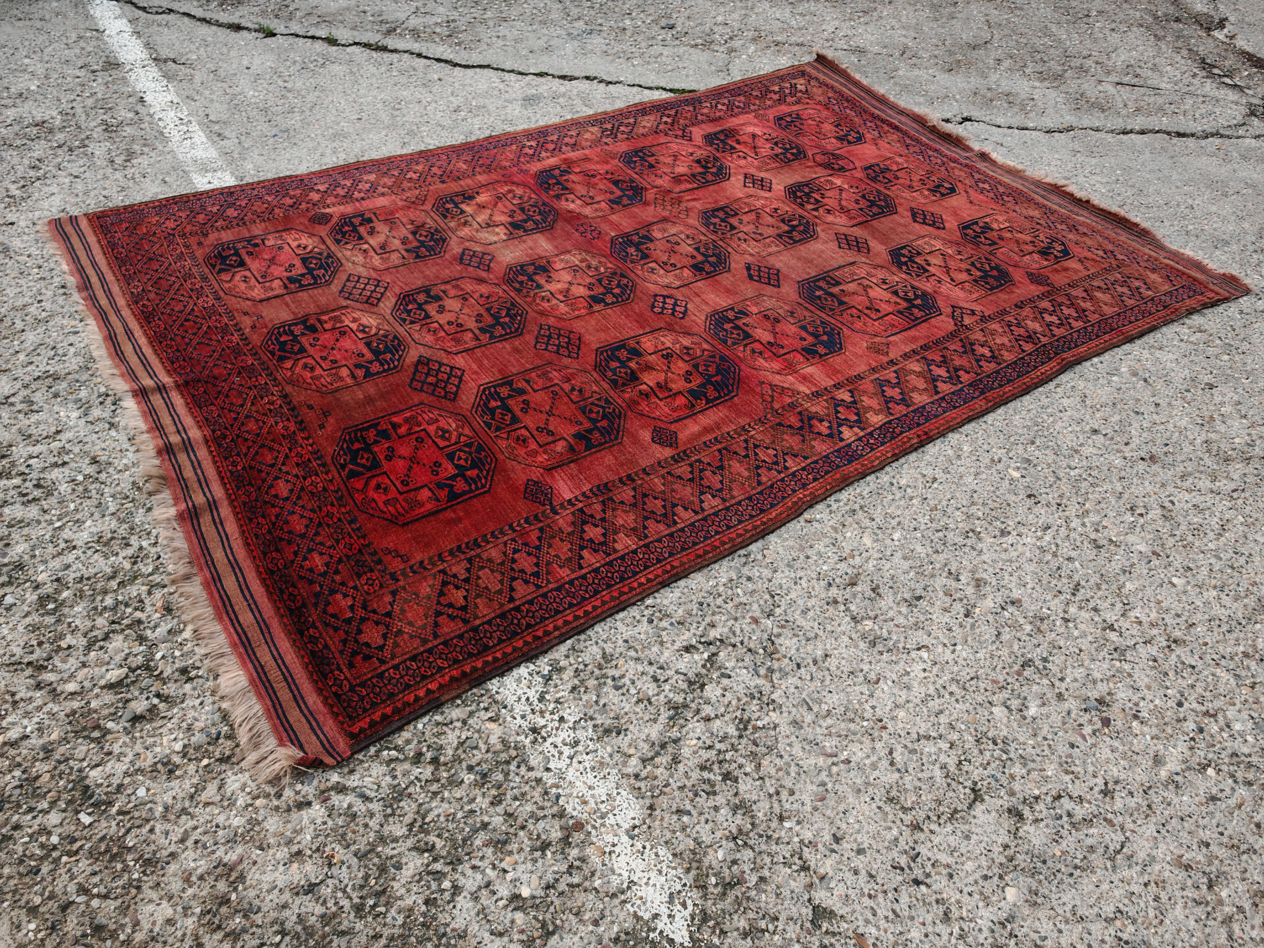Ancien tapis Turkmène Ersari, noué à la main en 100% laine, Afghanistan années 1920 Bon état - En vente à Beograd, RS