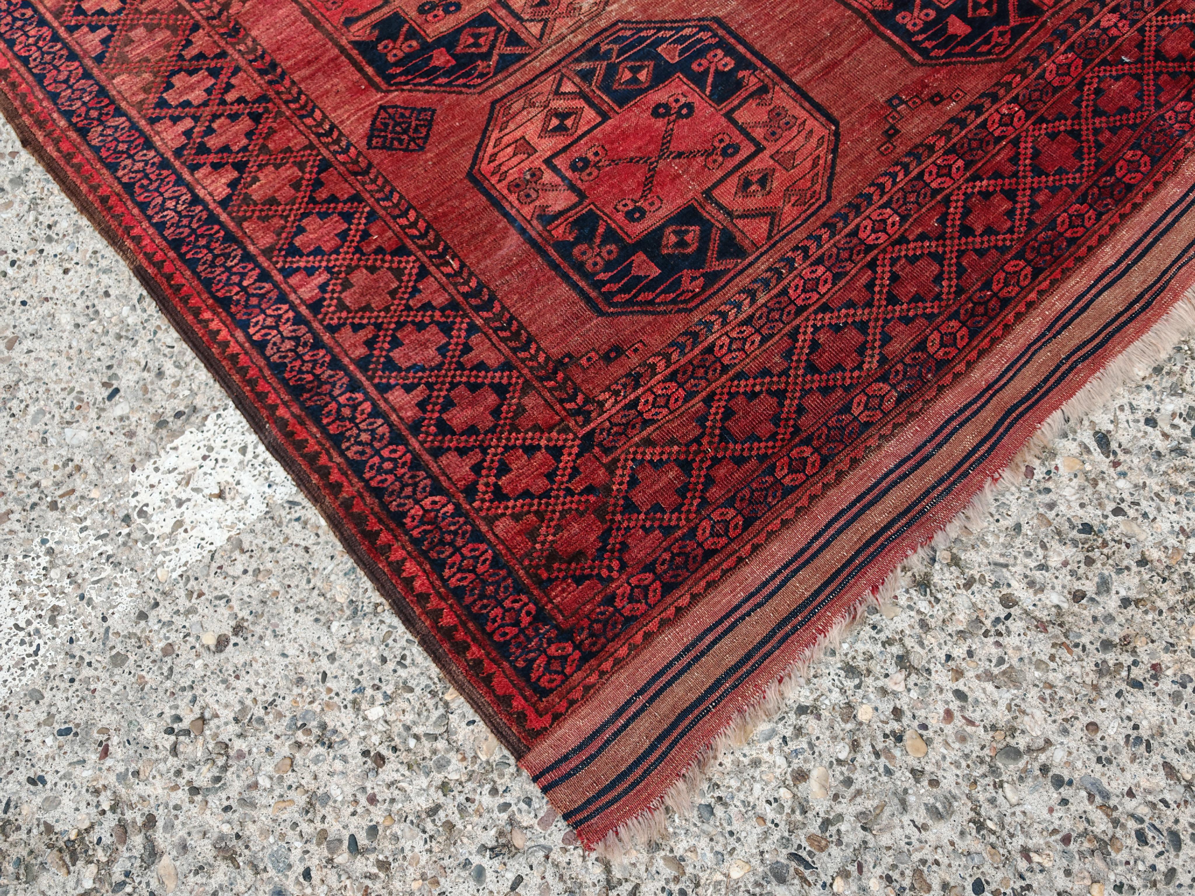 Début du 20ème siècle Ancien tapis Turkmène Ersari, noué à la main en 100% laine, Afghanistan années 1920 en vente