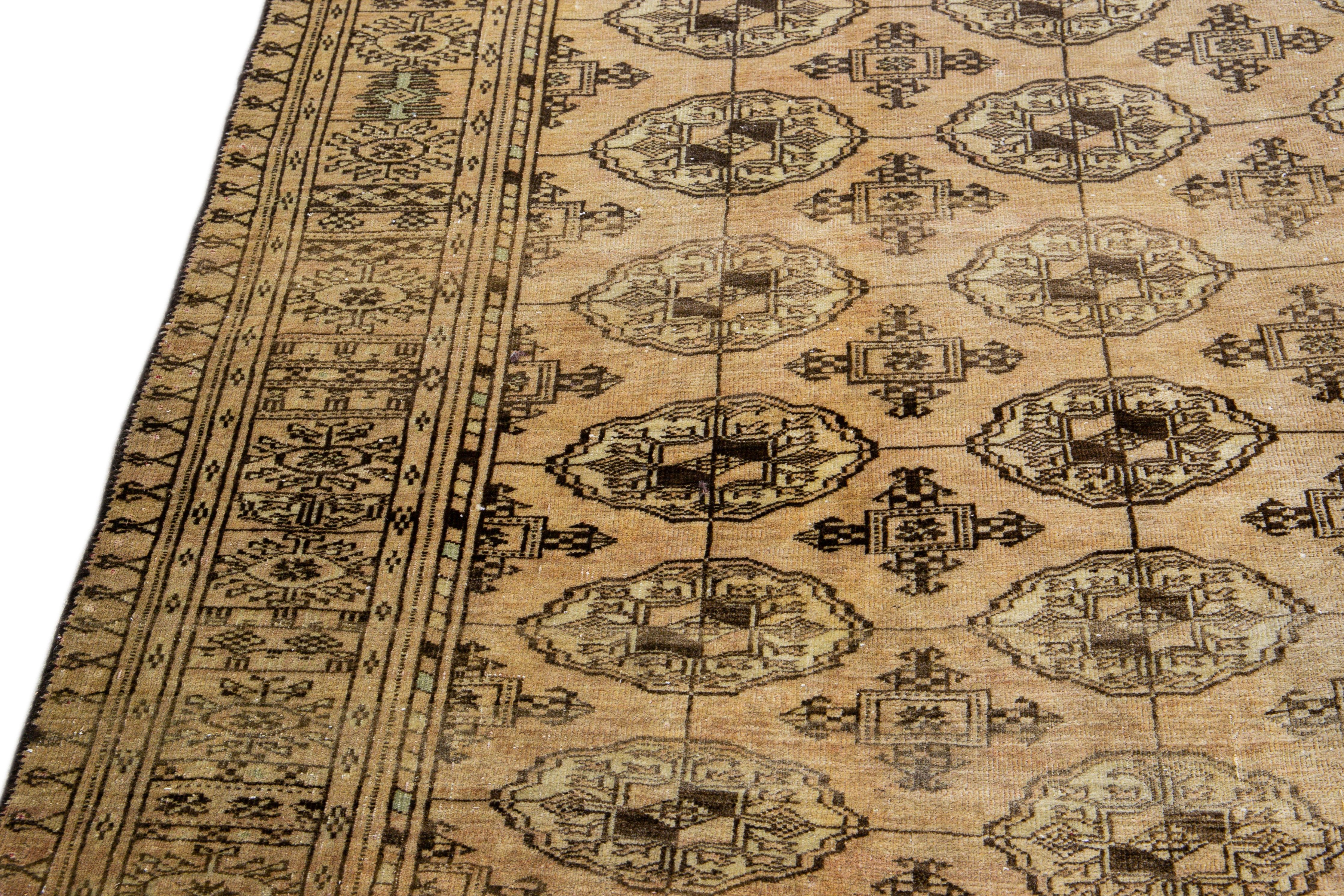 Antique Turkmen Handmade Geometric Pattern Beige Wool Rug For Sale 2