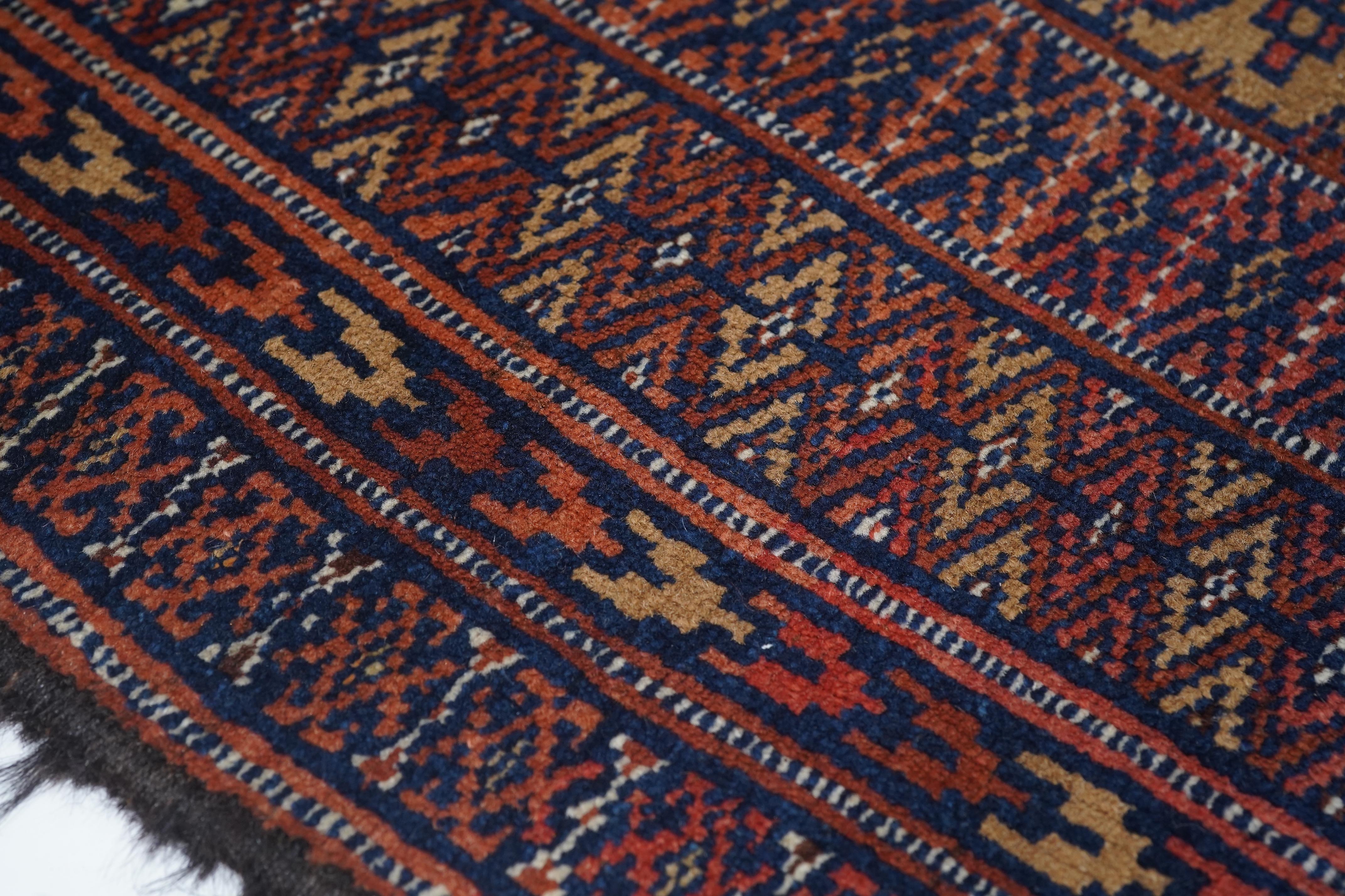 Alfombra turcomana antigua 3'0'' x 5'9'' en Bueno estado para la venta en New York, NY