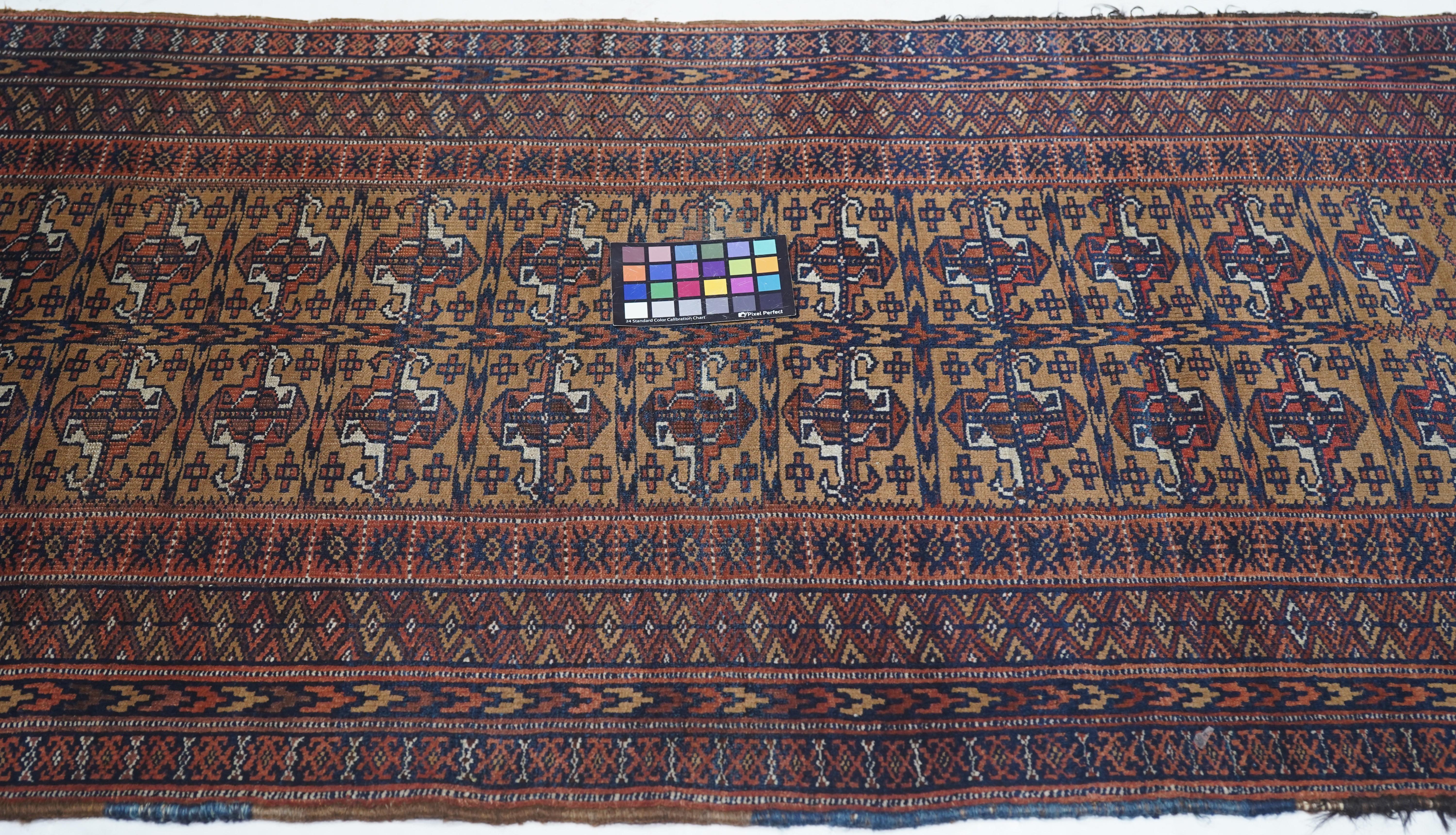 Alfombra turcomana antigua 3'0'' x 5'9'' en venta 2