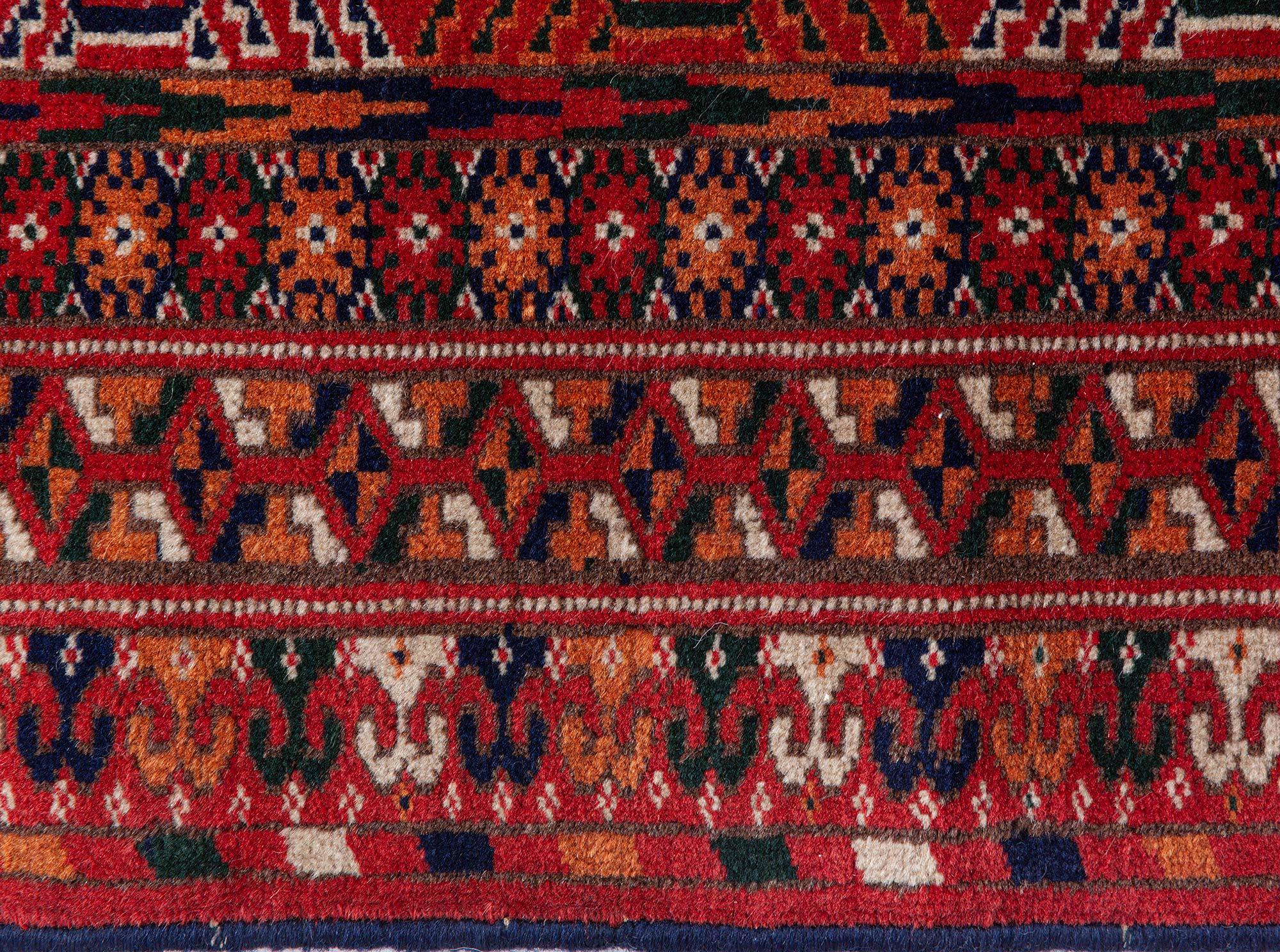 Tapis turkmène ancien Doris Leslie Blau en vente 1