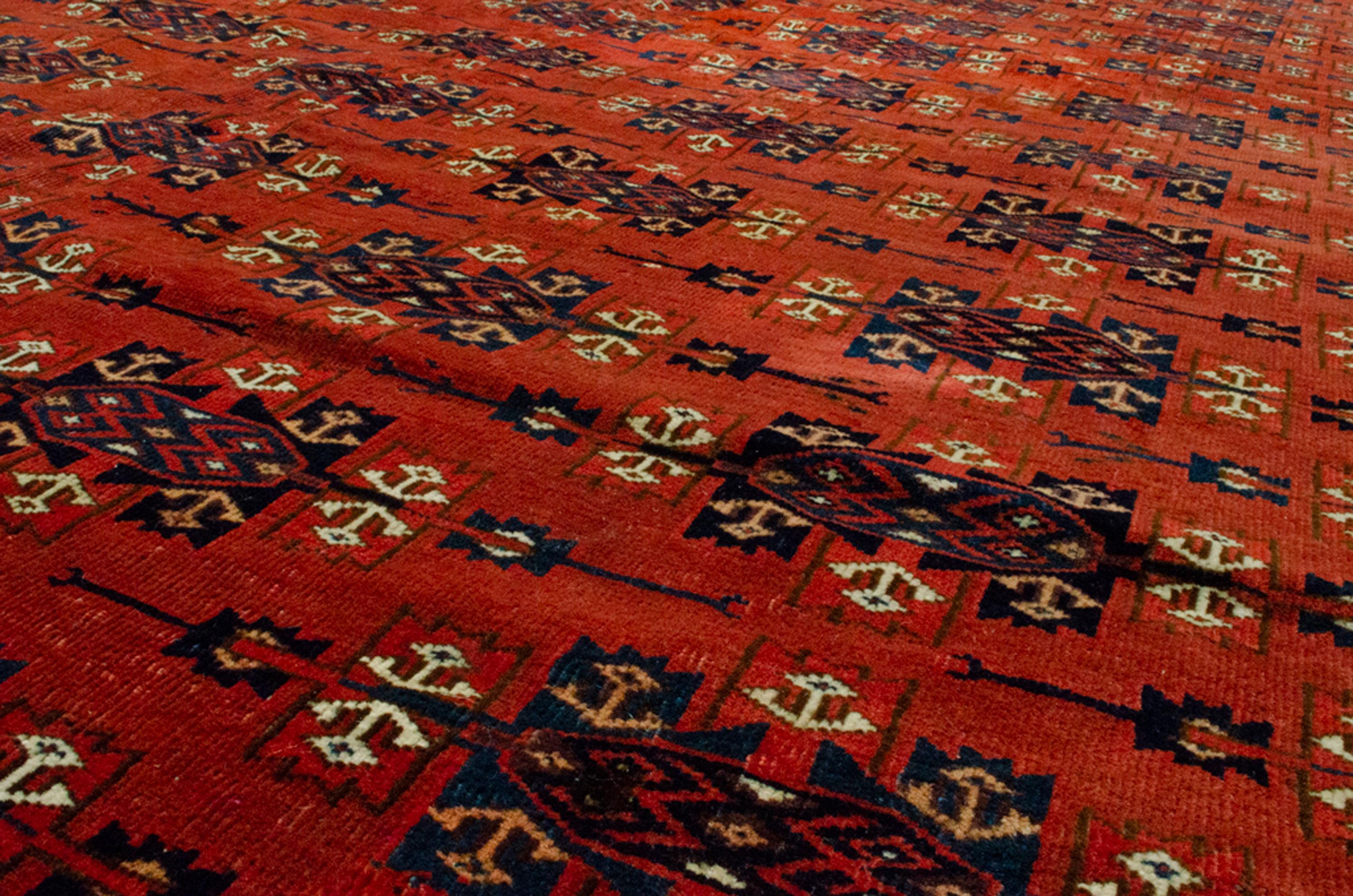 Antiker Turkmenischer Yamoud-Teppich 293x202cm (Zentralasiatisch) im Angebot