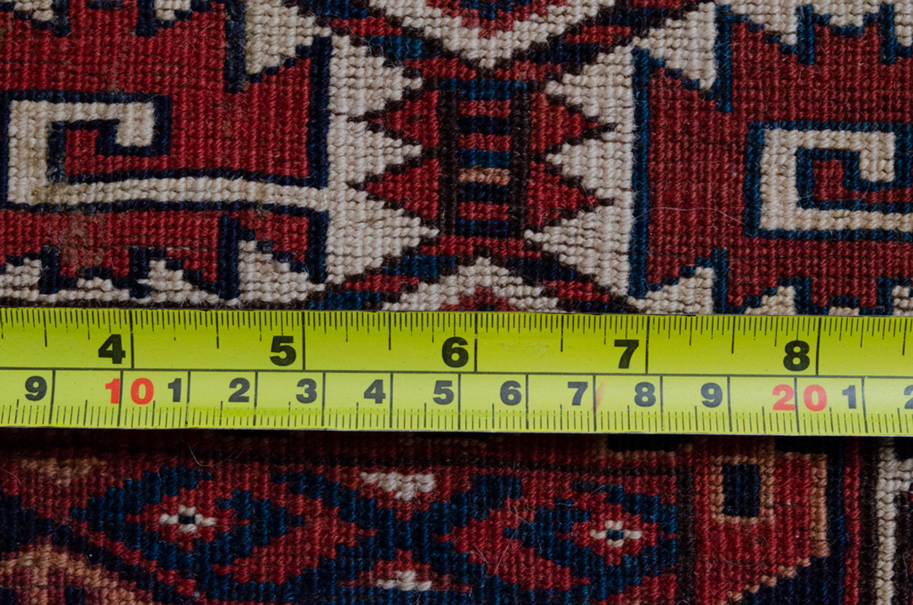Antiker Turkmenischer Yamoud-Teppich 293x202cm (Gewebt) im Angebot