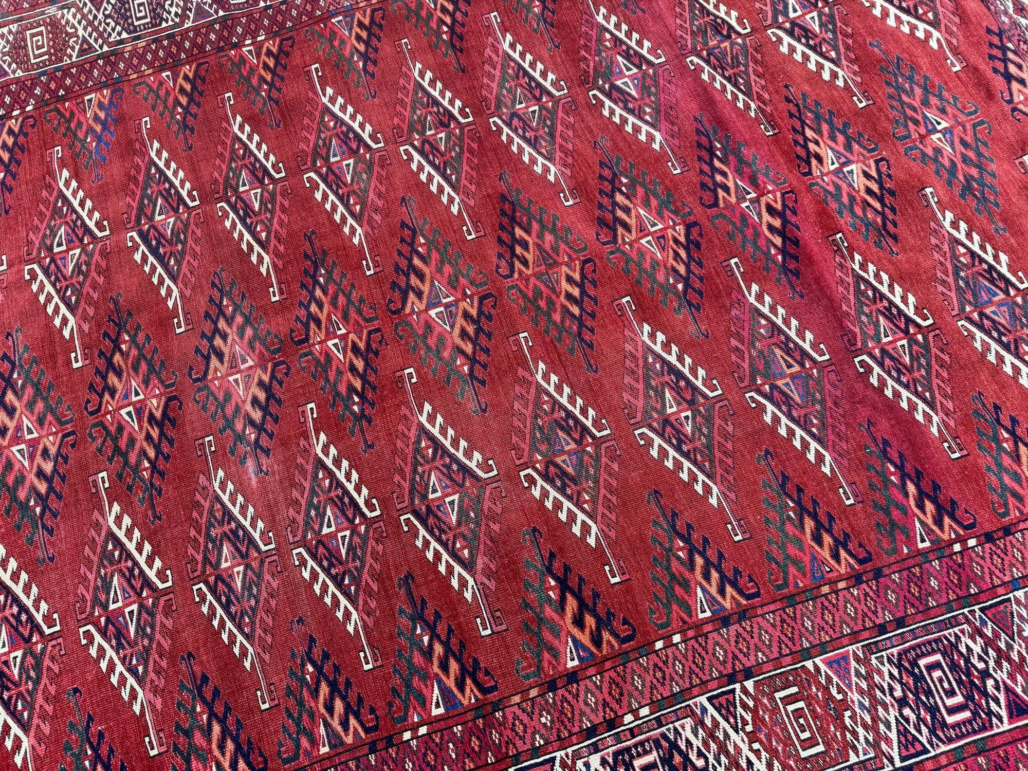 Tapis Yomut turc ancien 2,98 m x 1,94 m en vente 6