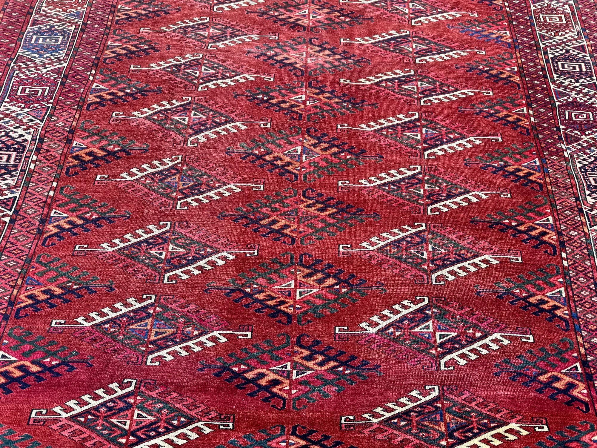Tapis Yomut turc ancien 2,98 m x 1,94 m en vente 3