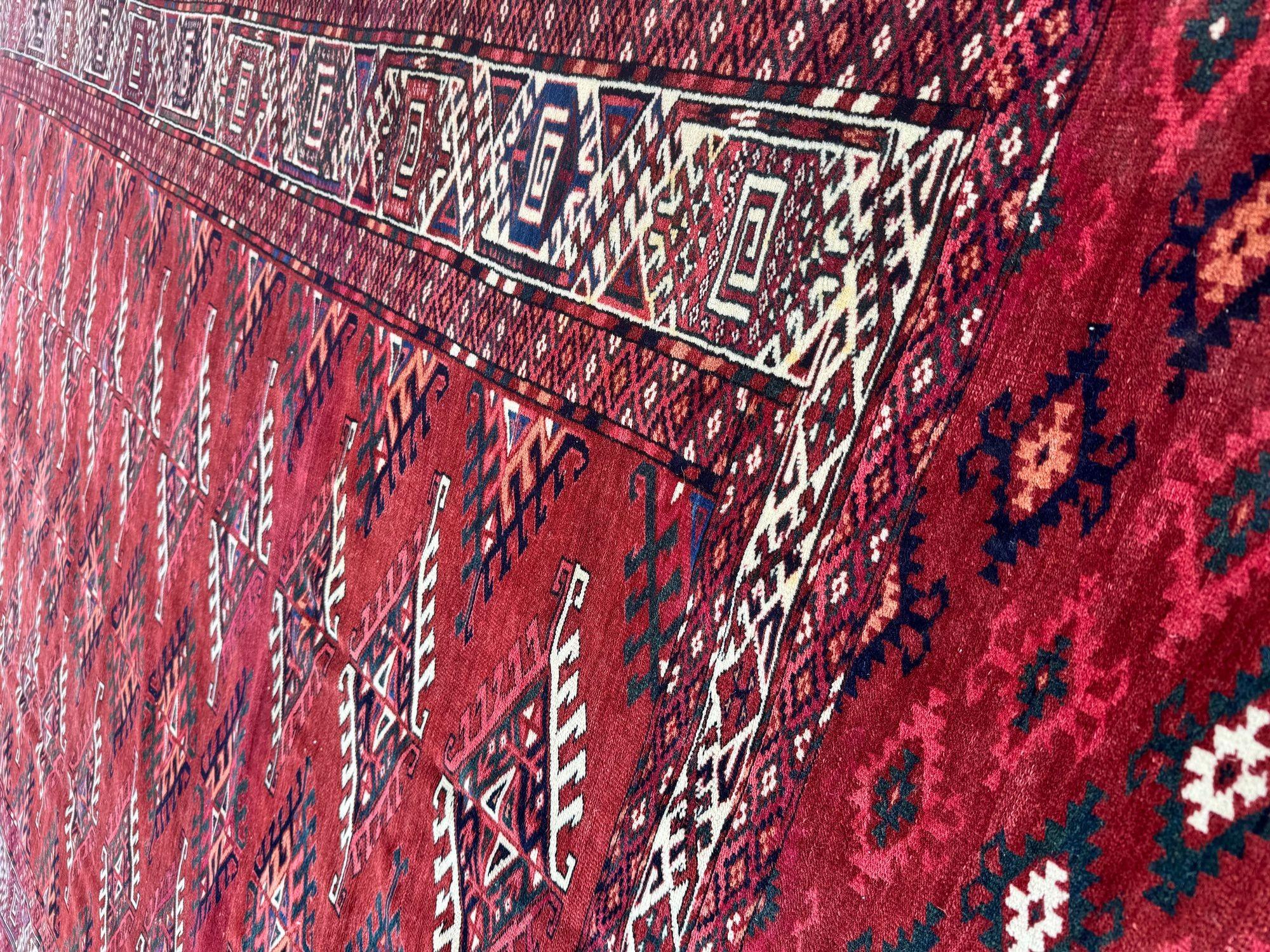 Tapis Yomut turc ancien 2,98 m x 1,94 m en vente 4