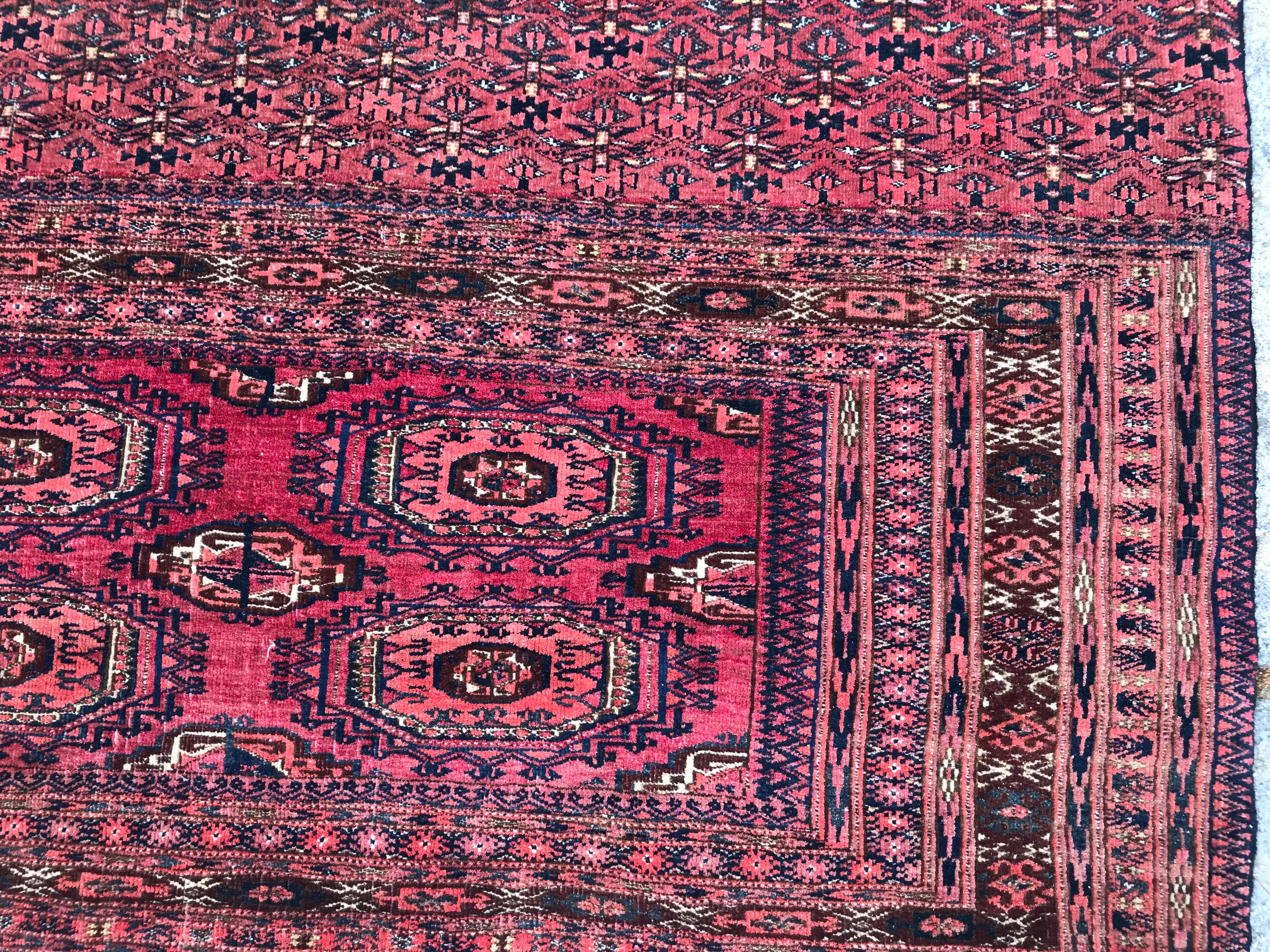 Bobyrugs antiker turkmenischer Yomut Chuval-Pferdedecke-Teppich (Stammeskunst) im Angebot