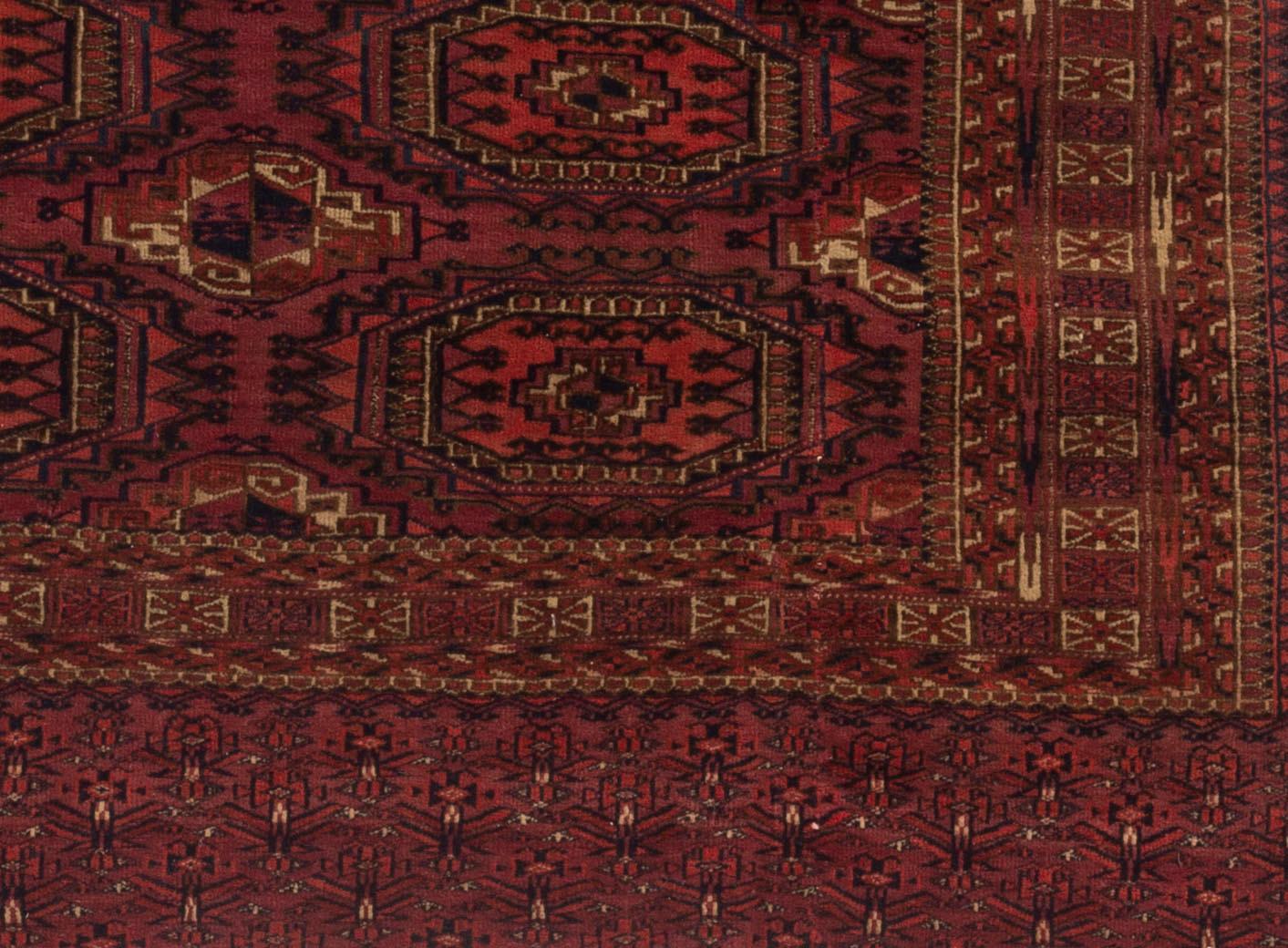 Tapis turkoman ancien, vers 1880 Bon état - En vente à Secaucus, NJ