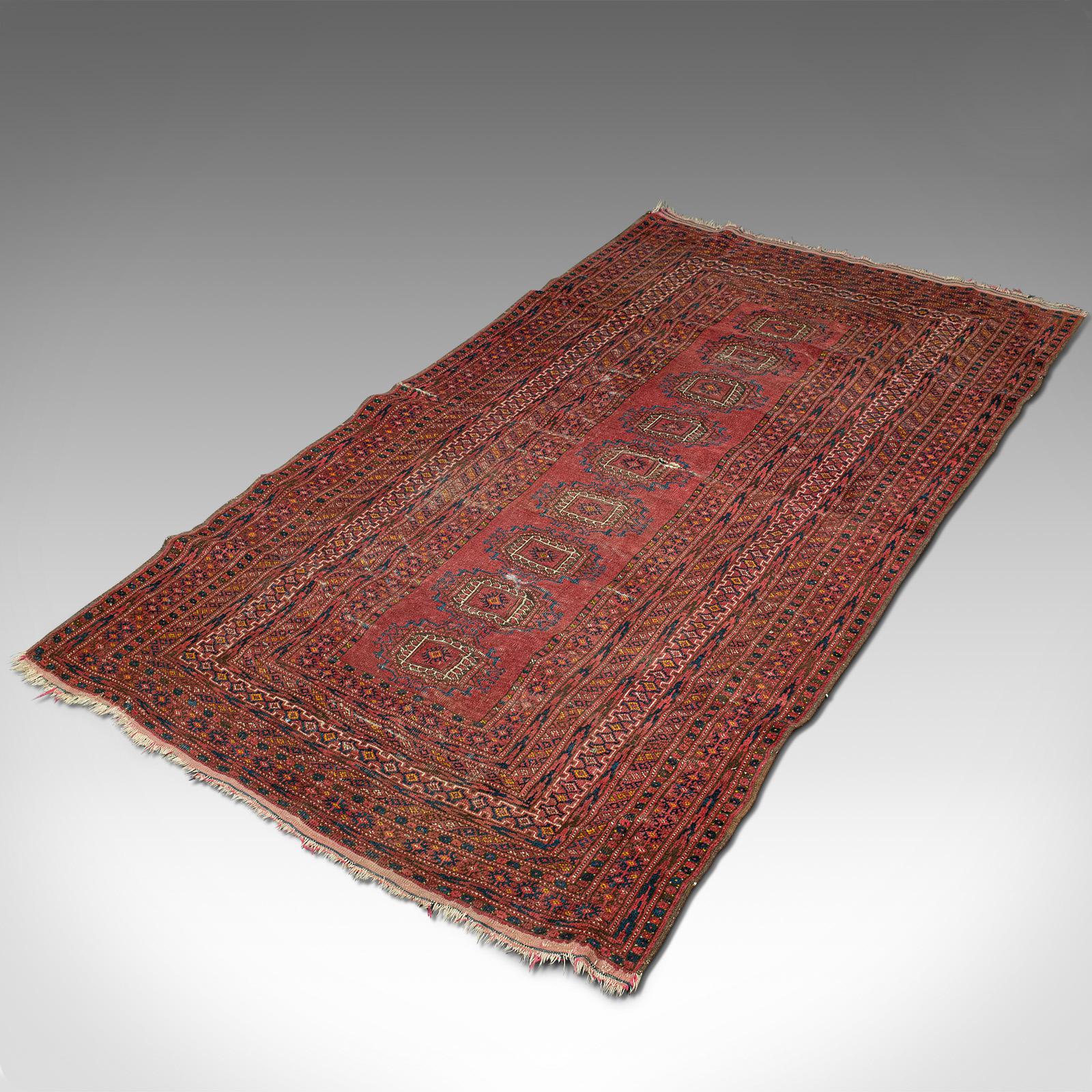 Antiker türkischer Teppich aus dem Nahen Osten, gewebter Dozar, dekorativer Teppich, um 1920 (Unbekannt) im Angebot