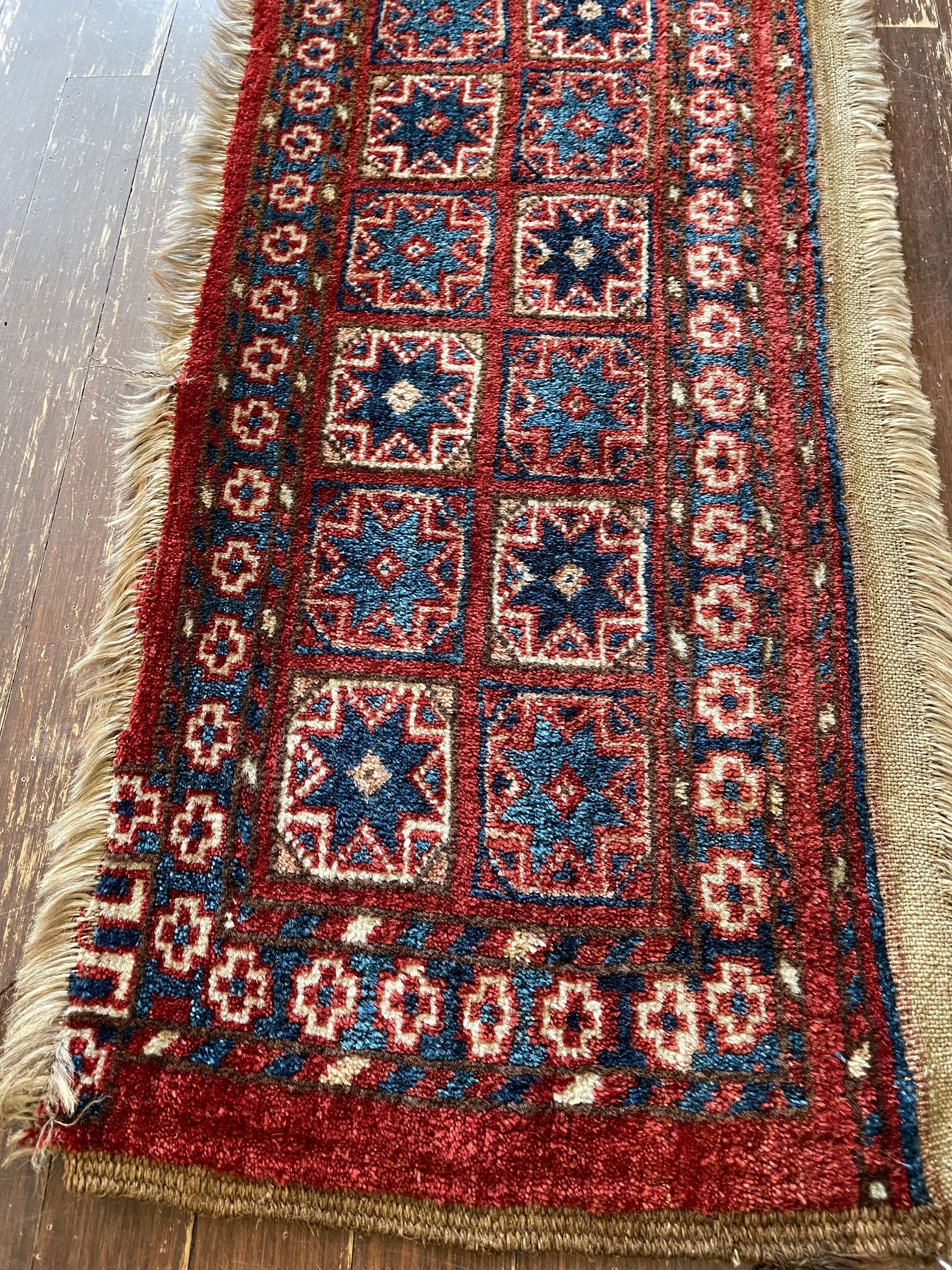Fin du XIXe siècle Tapis/s antique Turkoman Star en vente