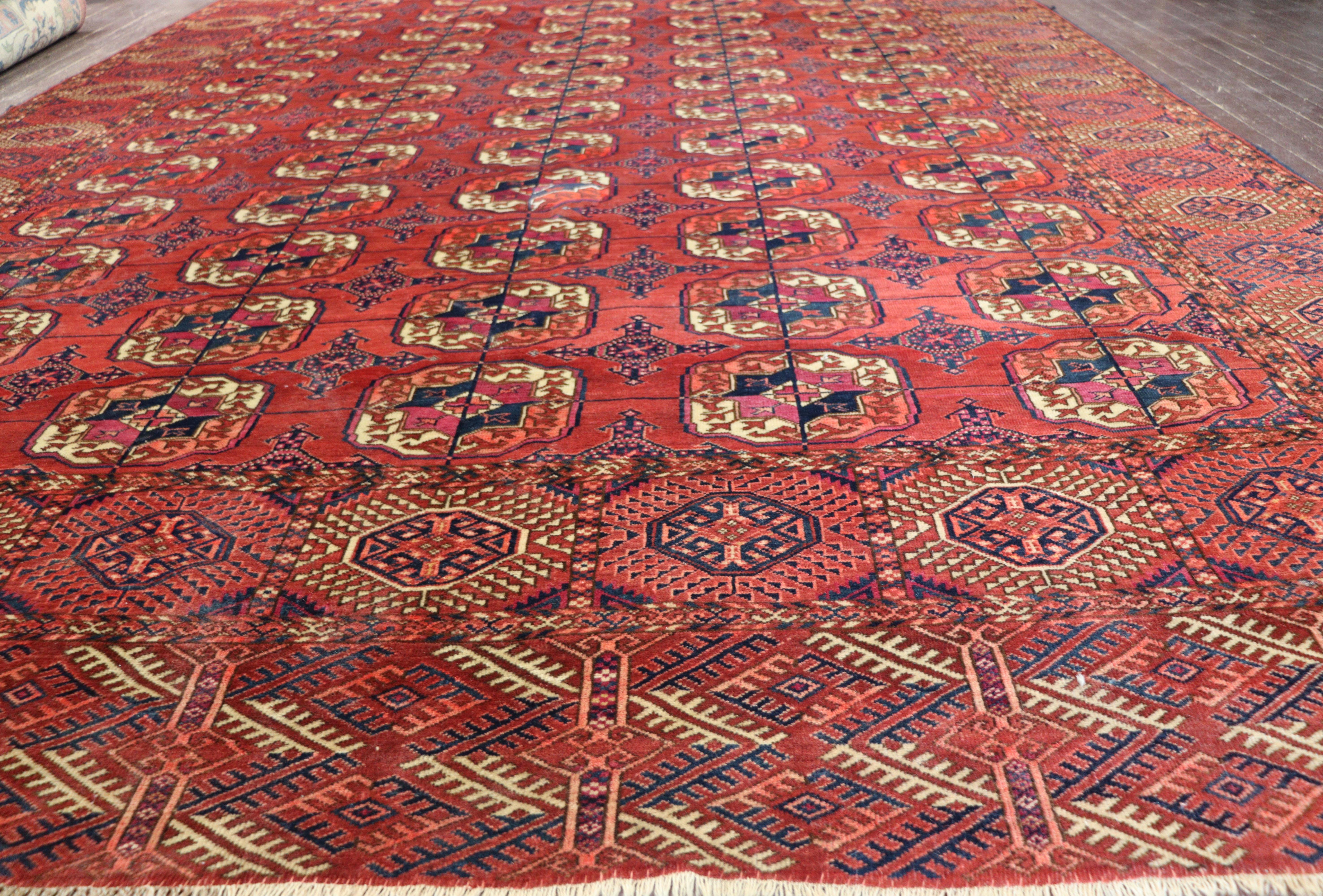 Antique Turkoman Tekke Main Carpet, 7'6