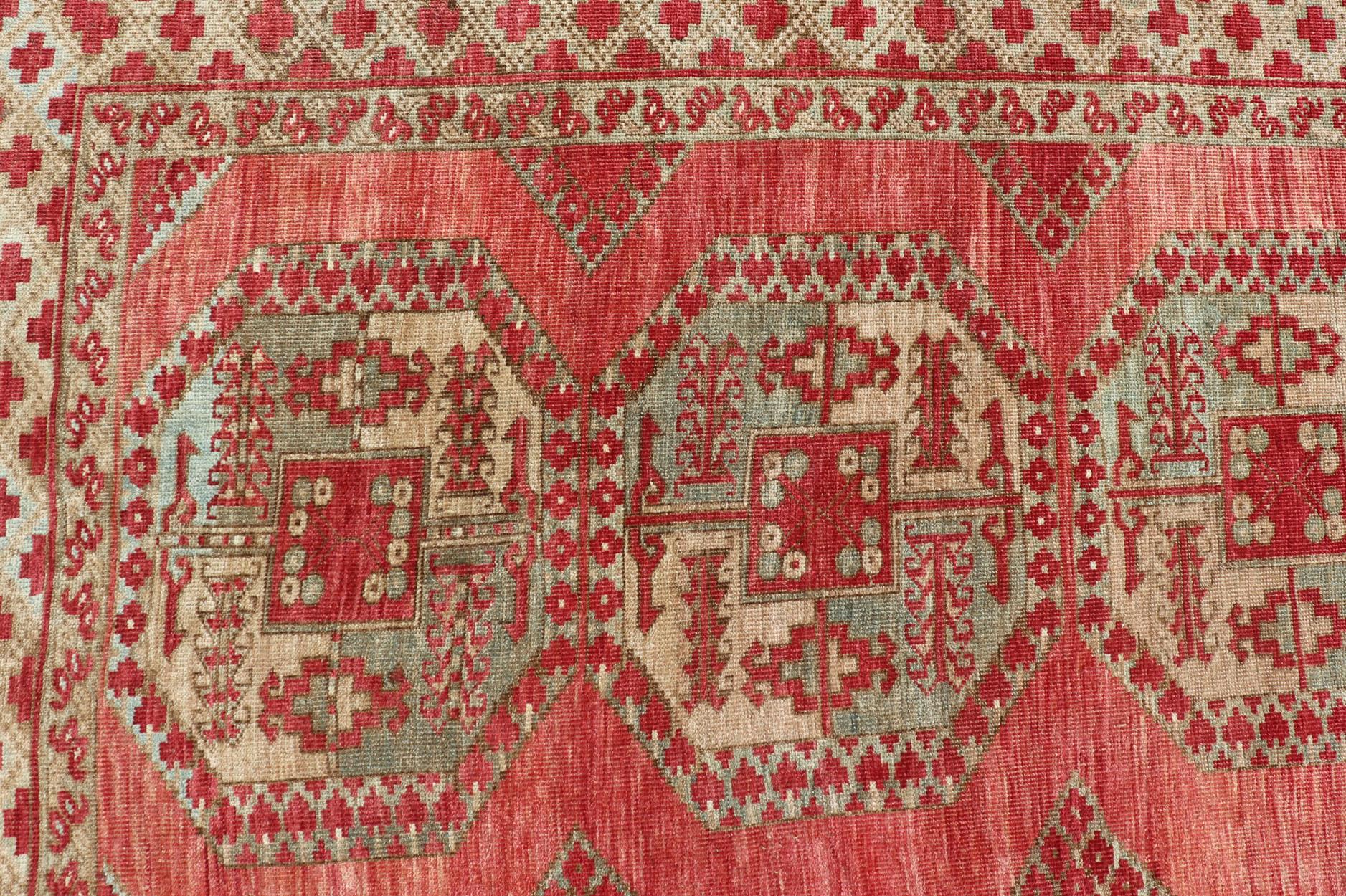 Antique Turkomen Ersari Rug with Repeating Gul Design For Sale 4