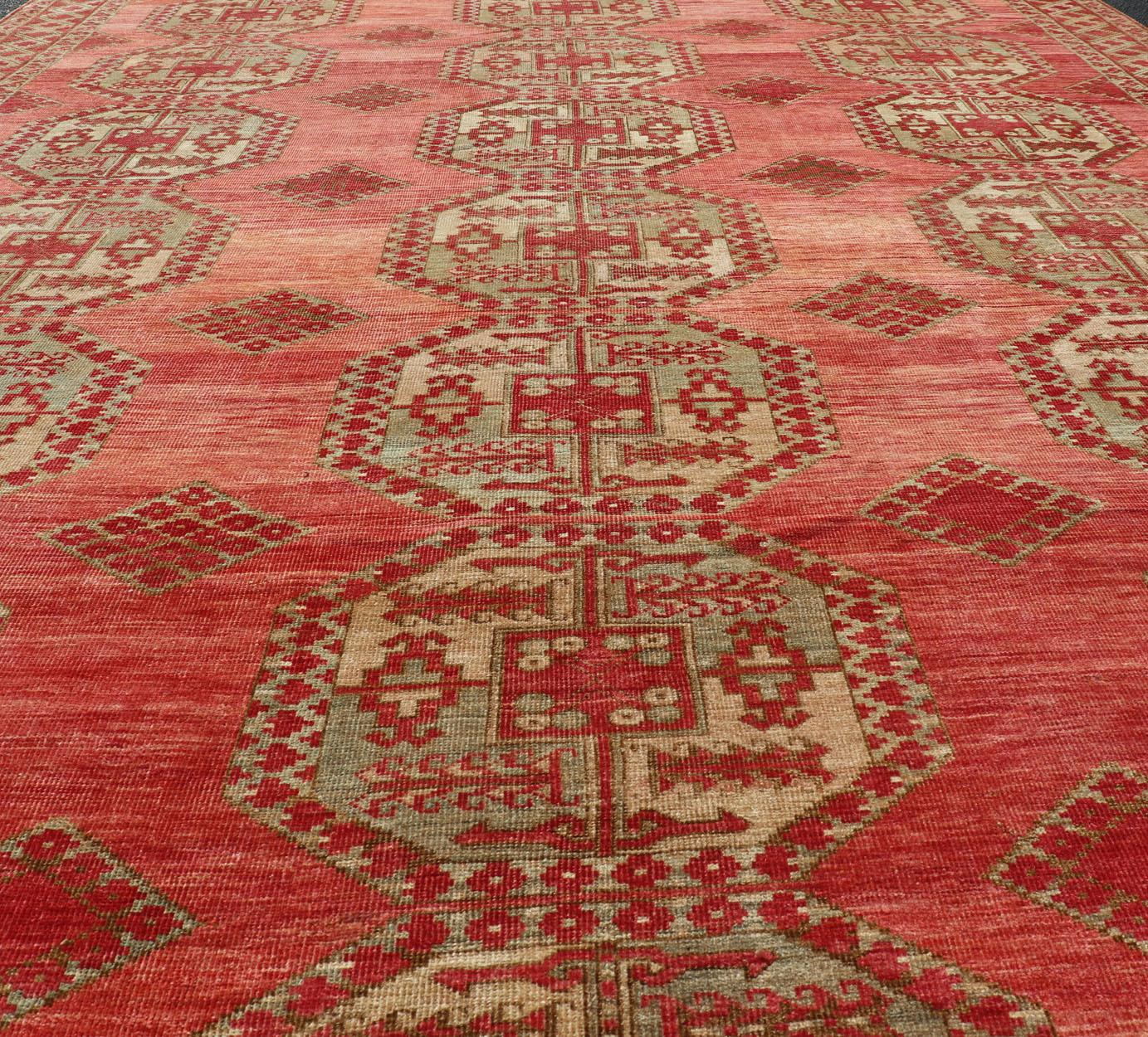 Antiker Turkomen Ersari-Teppich mit wiederkehrendem Gul-Design  im Angebot 1