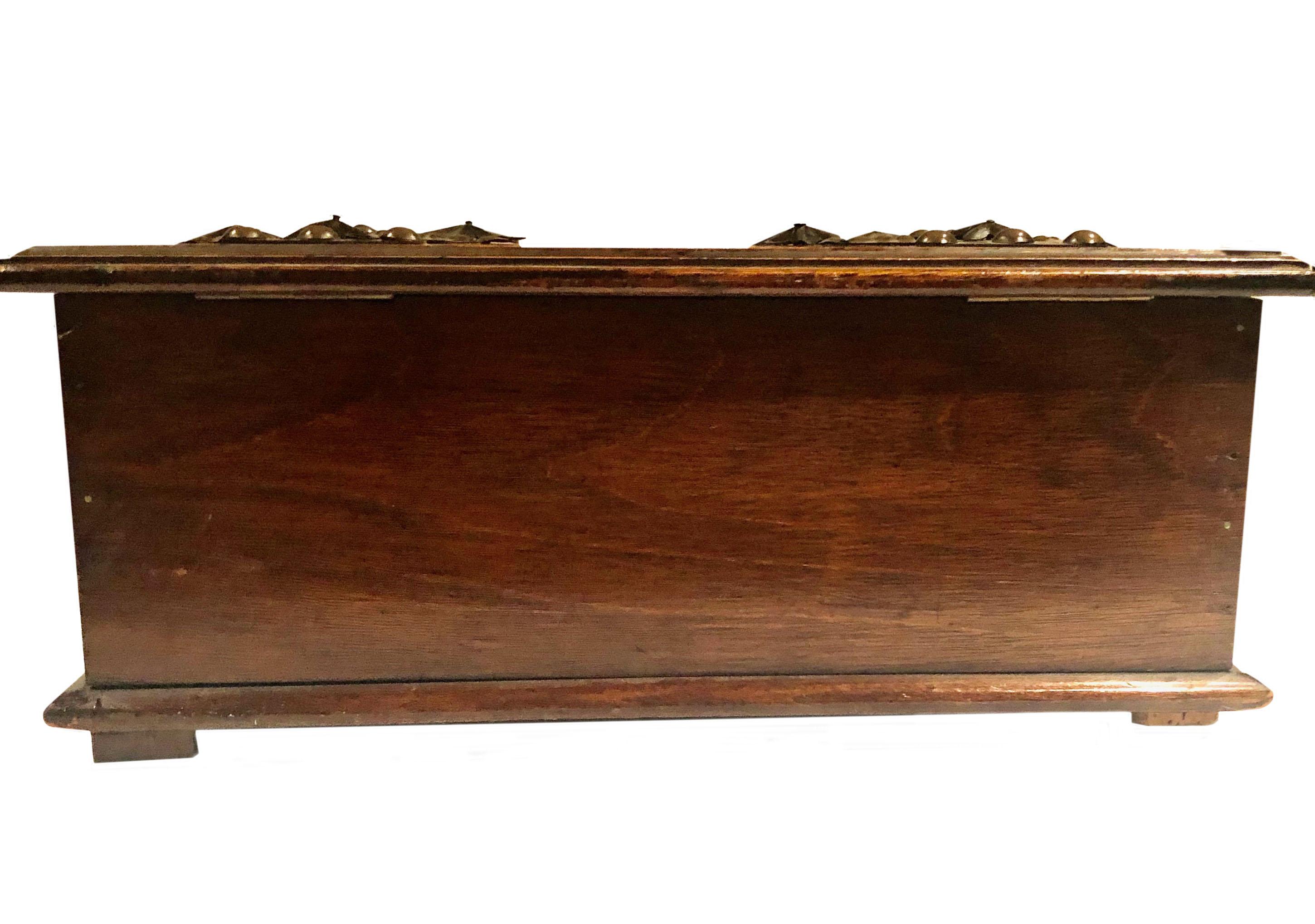 Antique Turn of the Century German Walnut Box For Sale 4