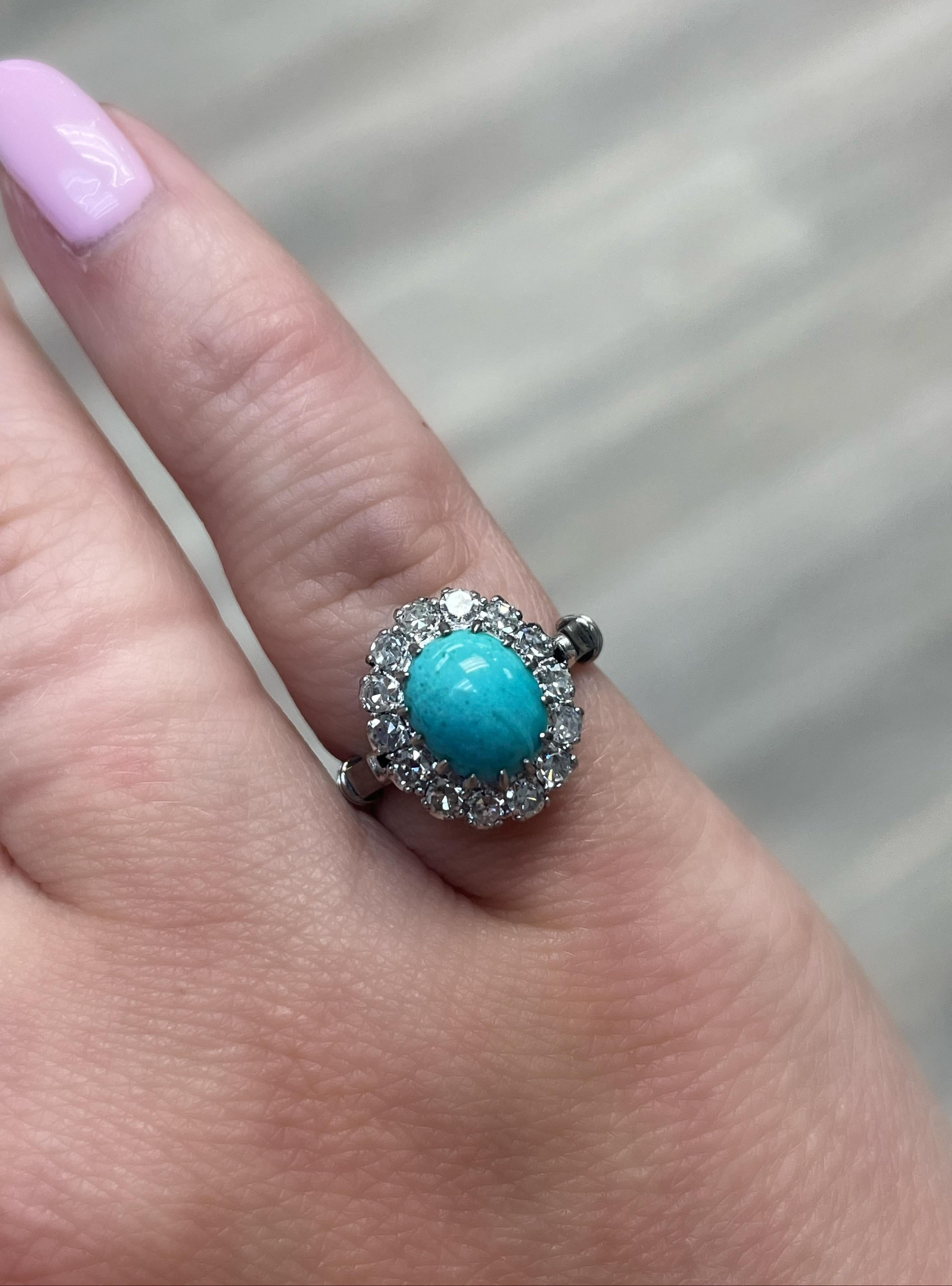 Antiker, Türkis- und Diamant-Cluster-Ring (Cabochon) im Angebot