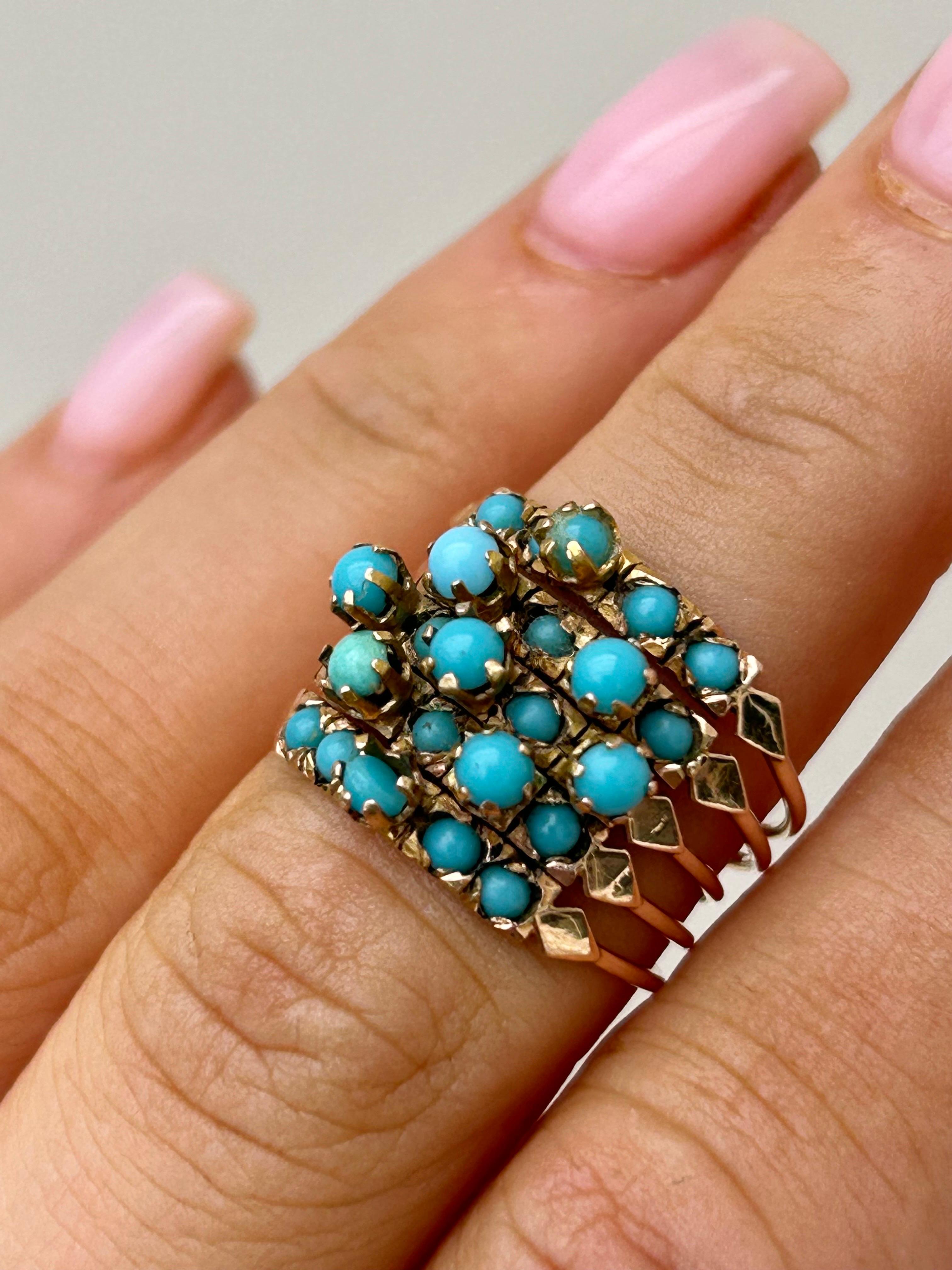 Antique Turquoise and Gold Multirow Hareem Ring 

wonderful multirow turquoise ring! 


The item comes without the box in the photos but will be presented in a gembank1973 gift box
 
Measurements: Weight 5.34g, size UK K1/2 US 51/2, head of ring