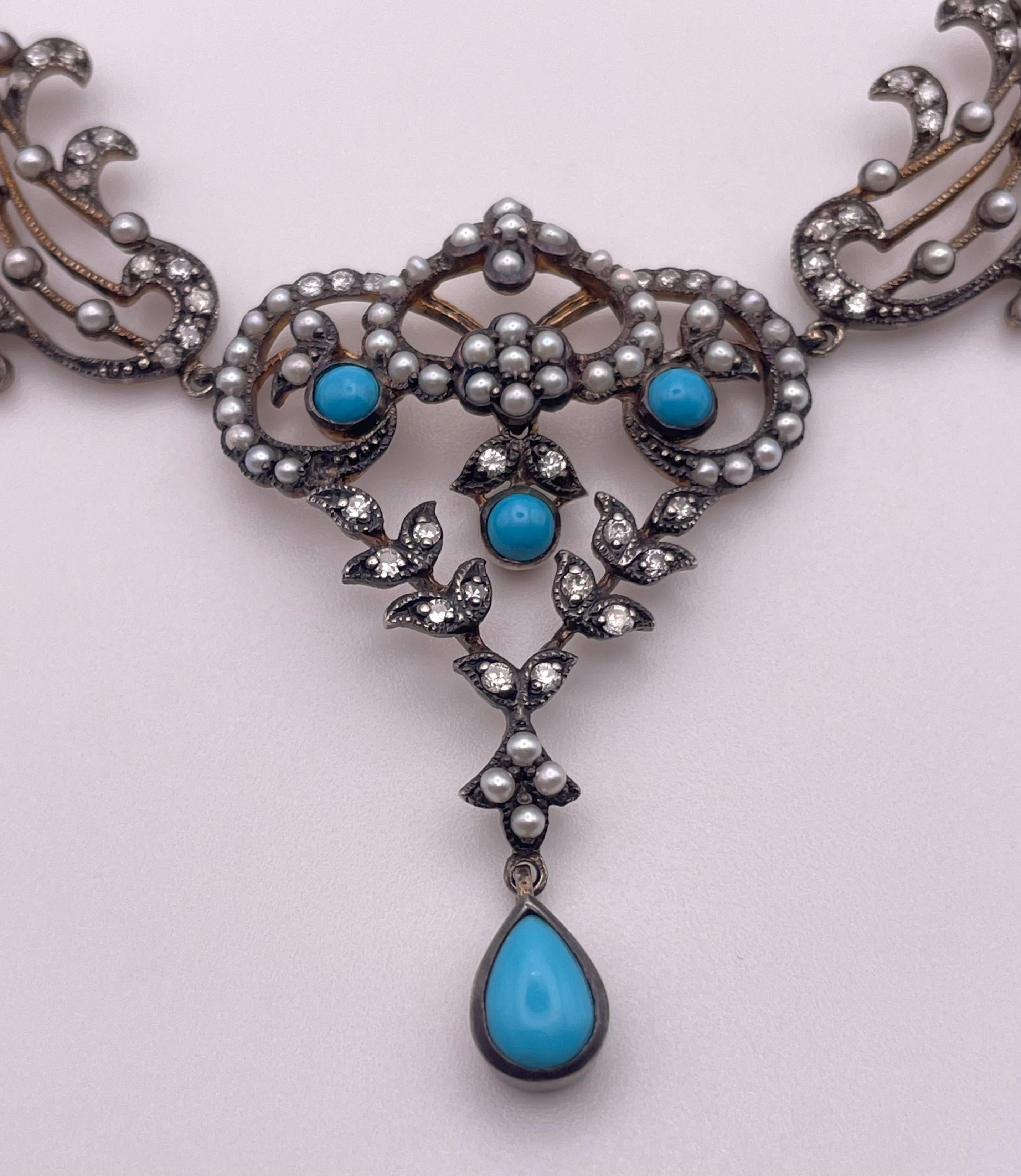 Turquoise ancienne et perles de rocaille Excellent état - En vente à Firenze, FI