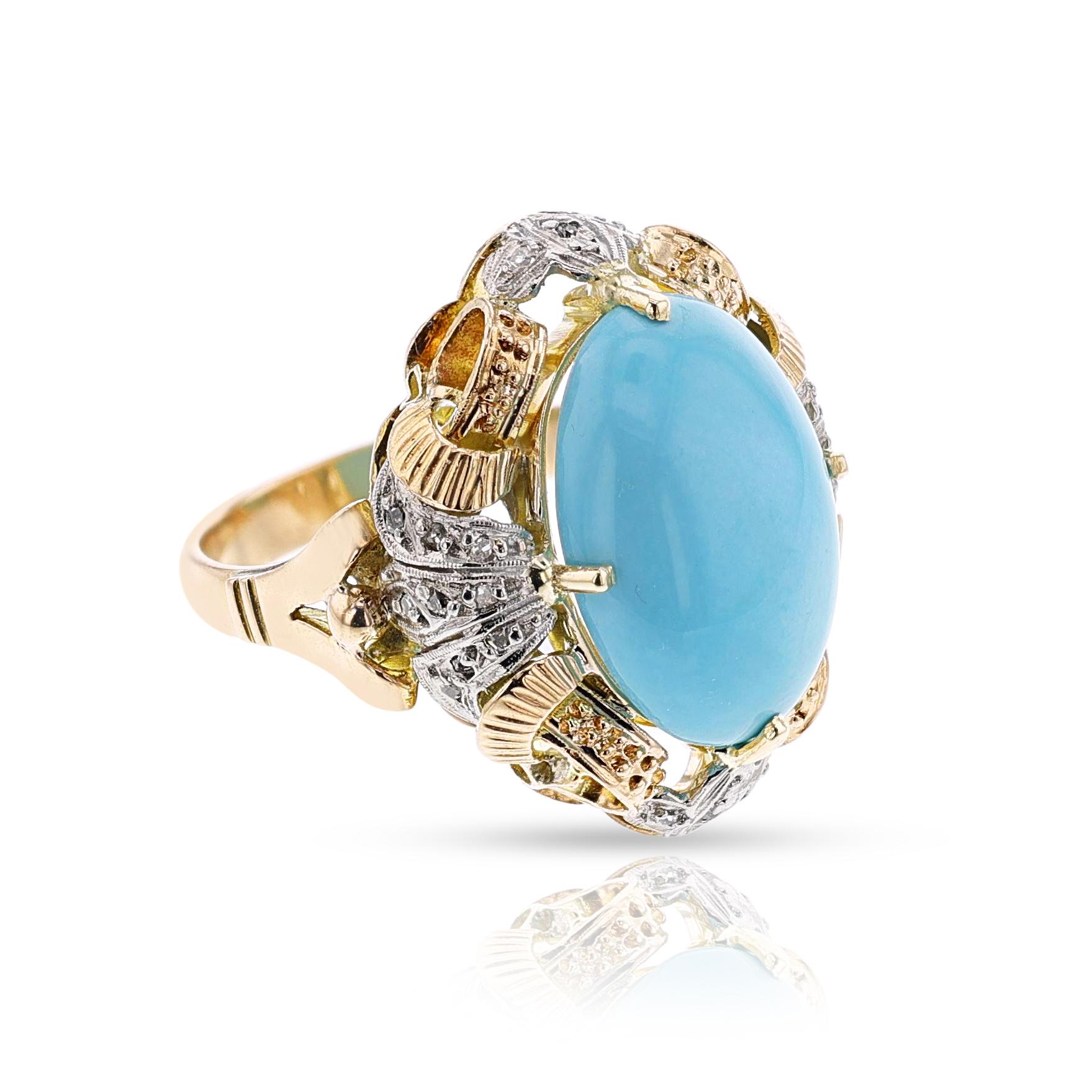 Antique Turquoise Cabochon and Diamond Ring, 18k In Excellent Condition For Sale In New York, NY