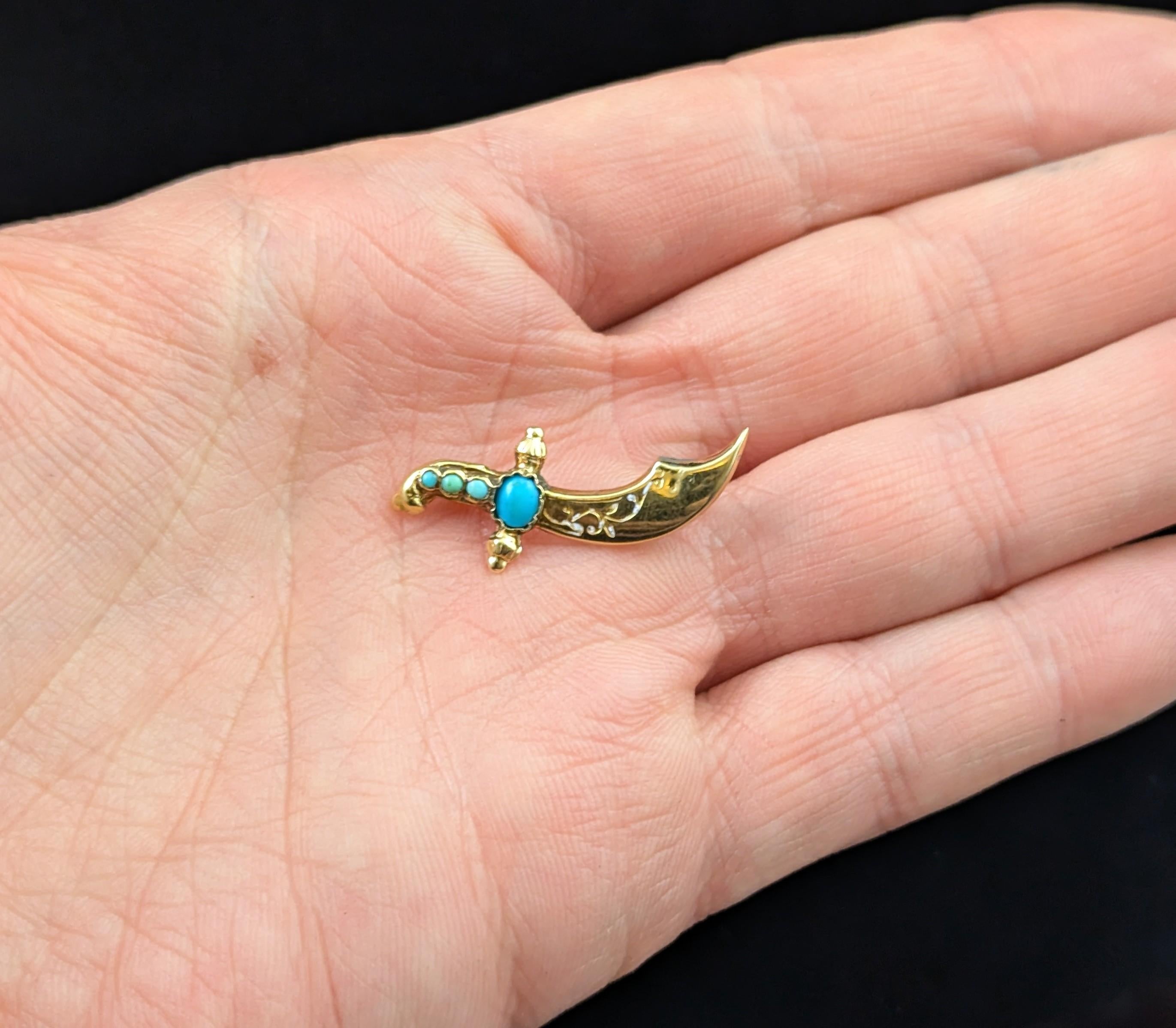 Women's or Men's Antique Turquoise dagger brooch, 9k gold For Sale