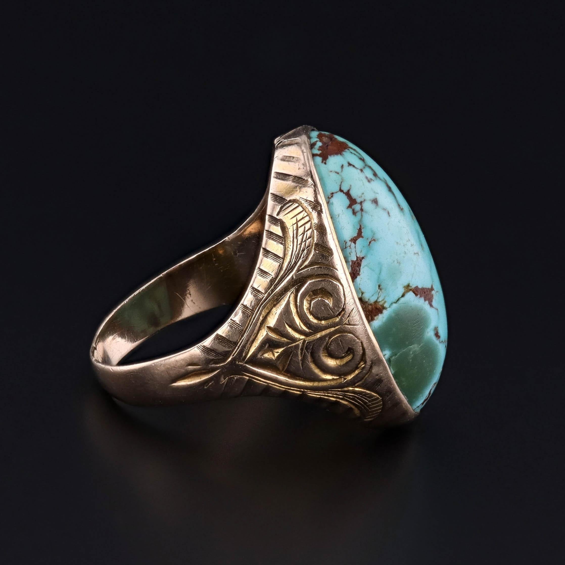 Bague ancienne en or 12k avec dôme en turquoise Bon état - En vente à Lewisburg, PA