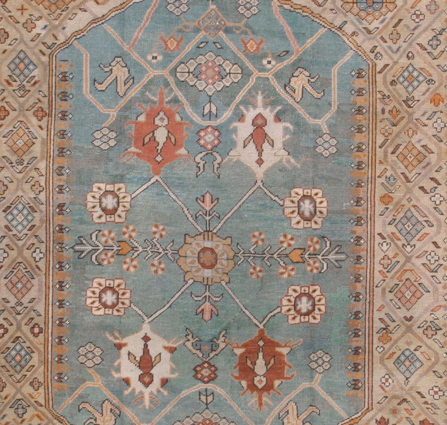 Antiker türkisfarbener Oushak-Teppich  8'6 x 12'5 (19. Jahrhundert) im Angebot