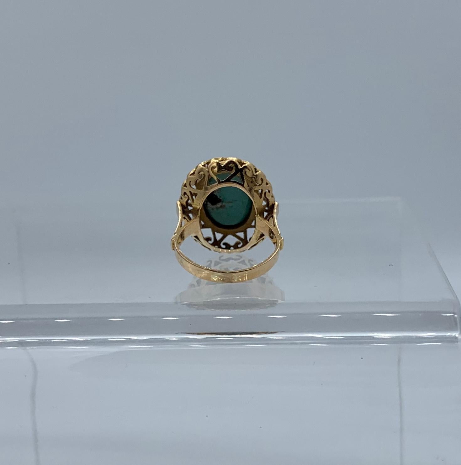 Antique Turquoise Ring Retro Cocktail 18 Karat Yellow Gold For Sale 3