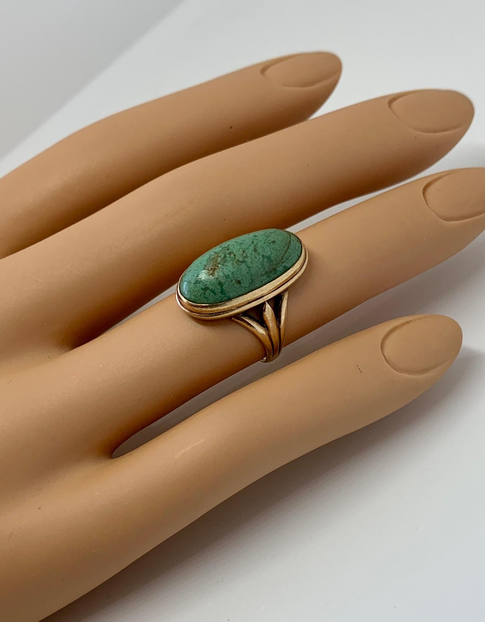 Antique Turquoise Ring Retro Mid Century Cocktail Ring Gold For Sale 1