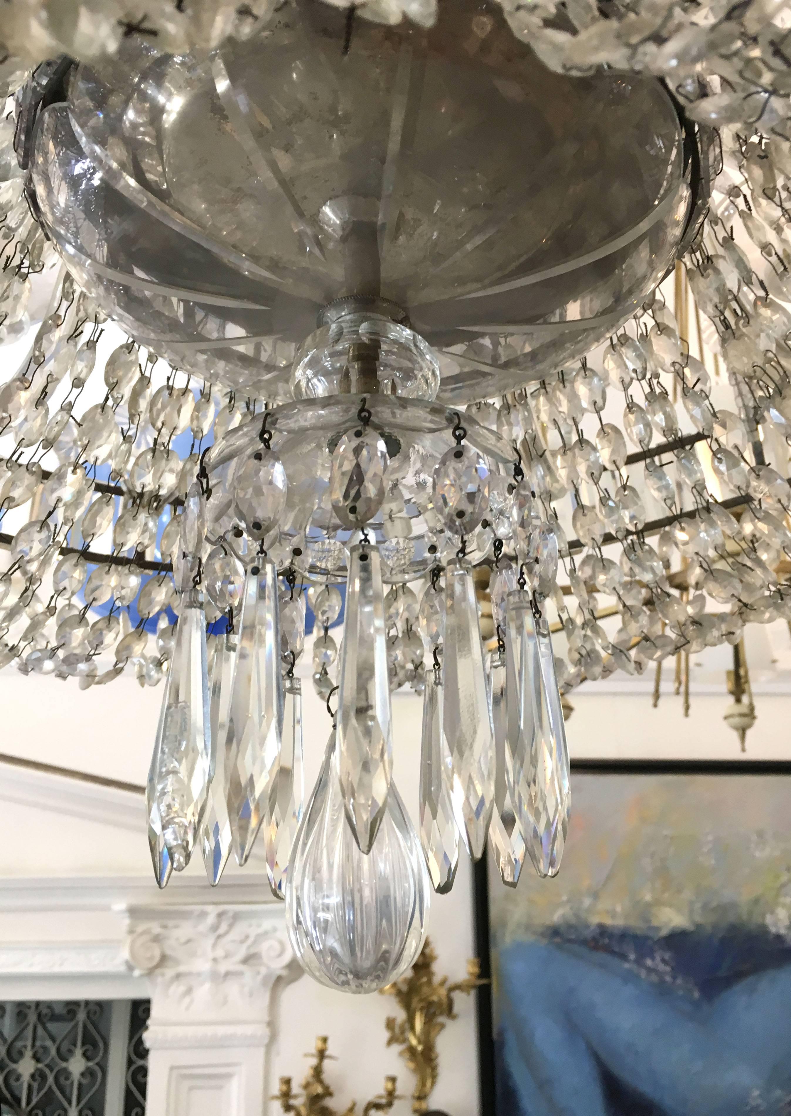 Antique Twelve-Light Crystal Cristal Neapolitan Chandelier, 19th Century For Sale 3