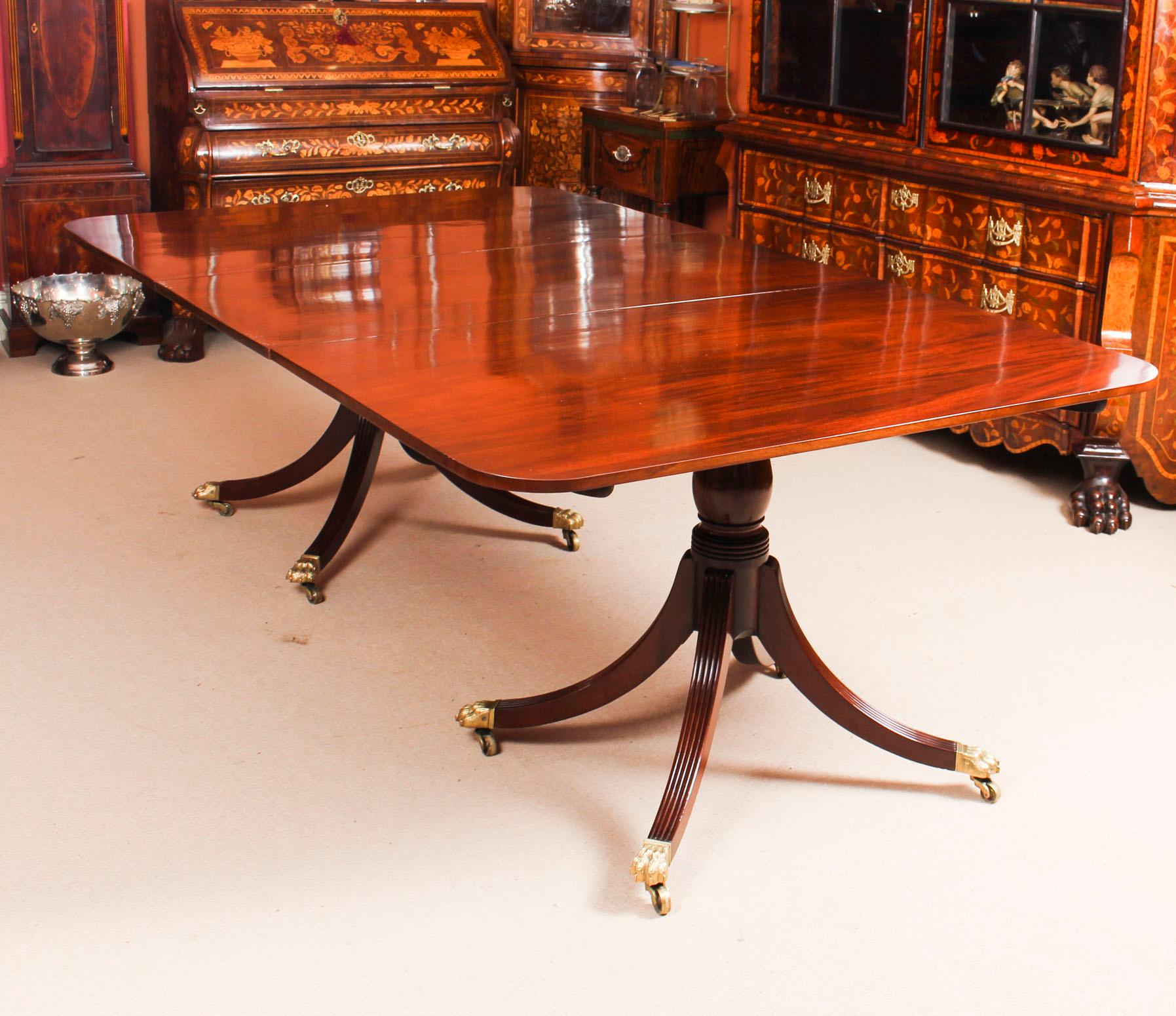 Early 19th Century Antique Twin Pillar Regency Dining Table 19th Century and 8 Bespoke Chairs