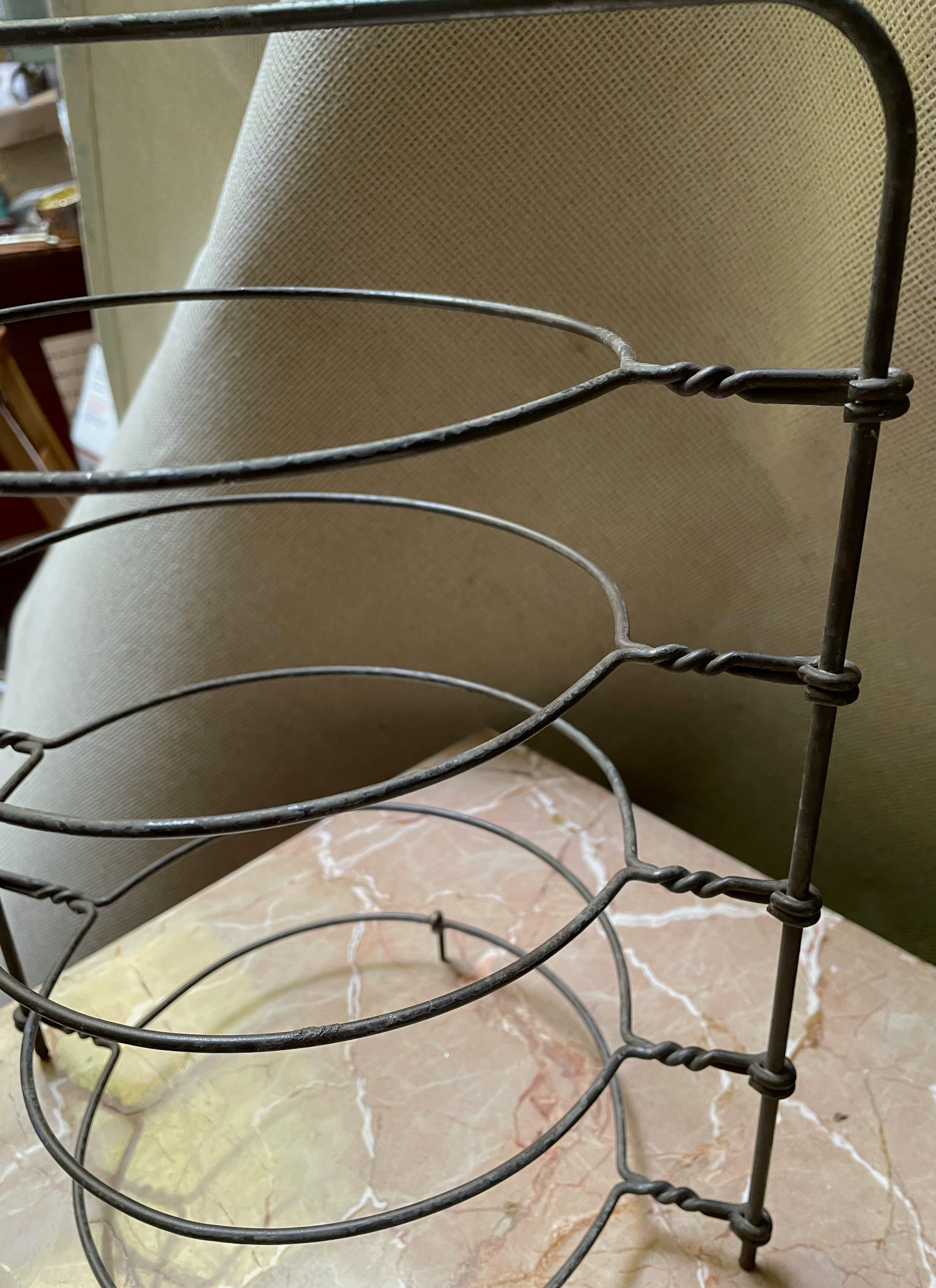 Antique Twisted Wire Country Store/ Diner Pie/Biscuit Stand Display Stand  For Sale 1