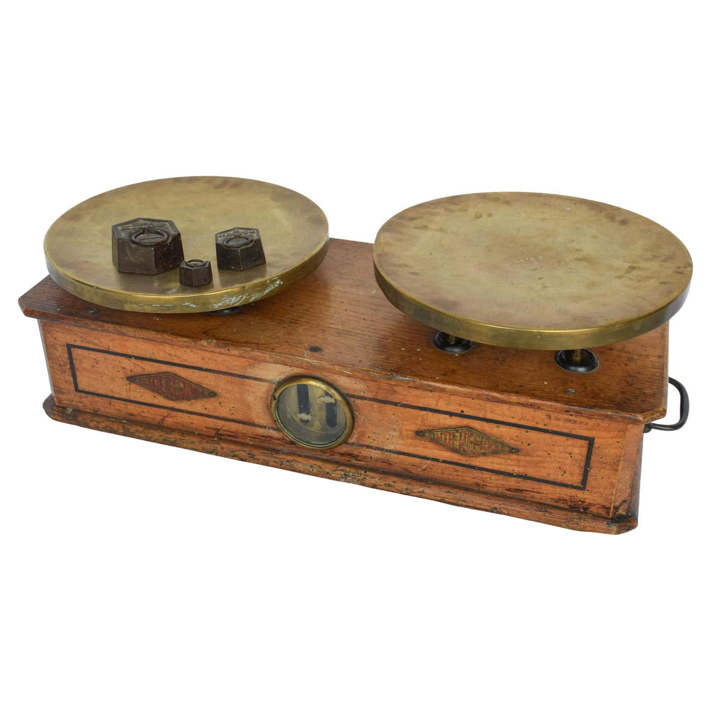 Platescale Antique Two-Plate Scale, Wood, Copper and Brass For Sale at 1stDibs
