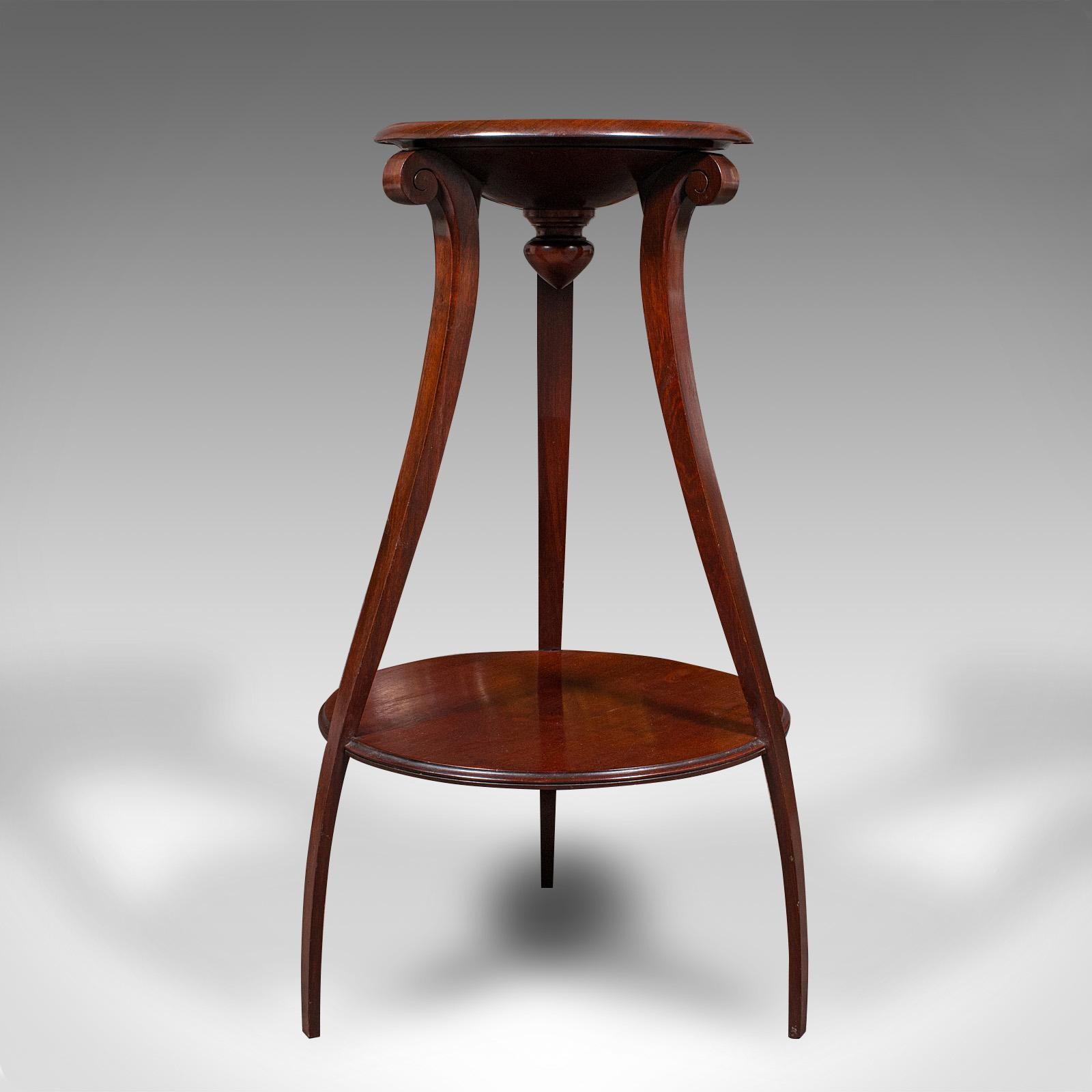 Antigua jardinera de dos pisos, soporte inglés para tartas, torchere, principios de la época victoriana, 1840 en Bueno estado para la venta en Hele, Devon, GB