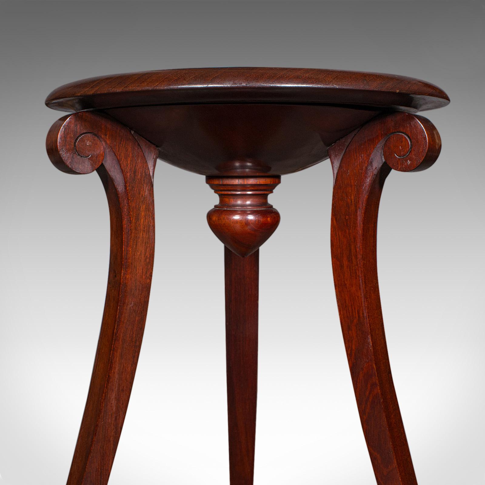 Antigua jardinera de dos pisos, soporte inglés para tartas, torchere, principios de la época victoriana, 1840 Caoba en venta