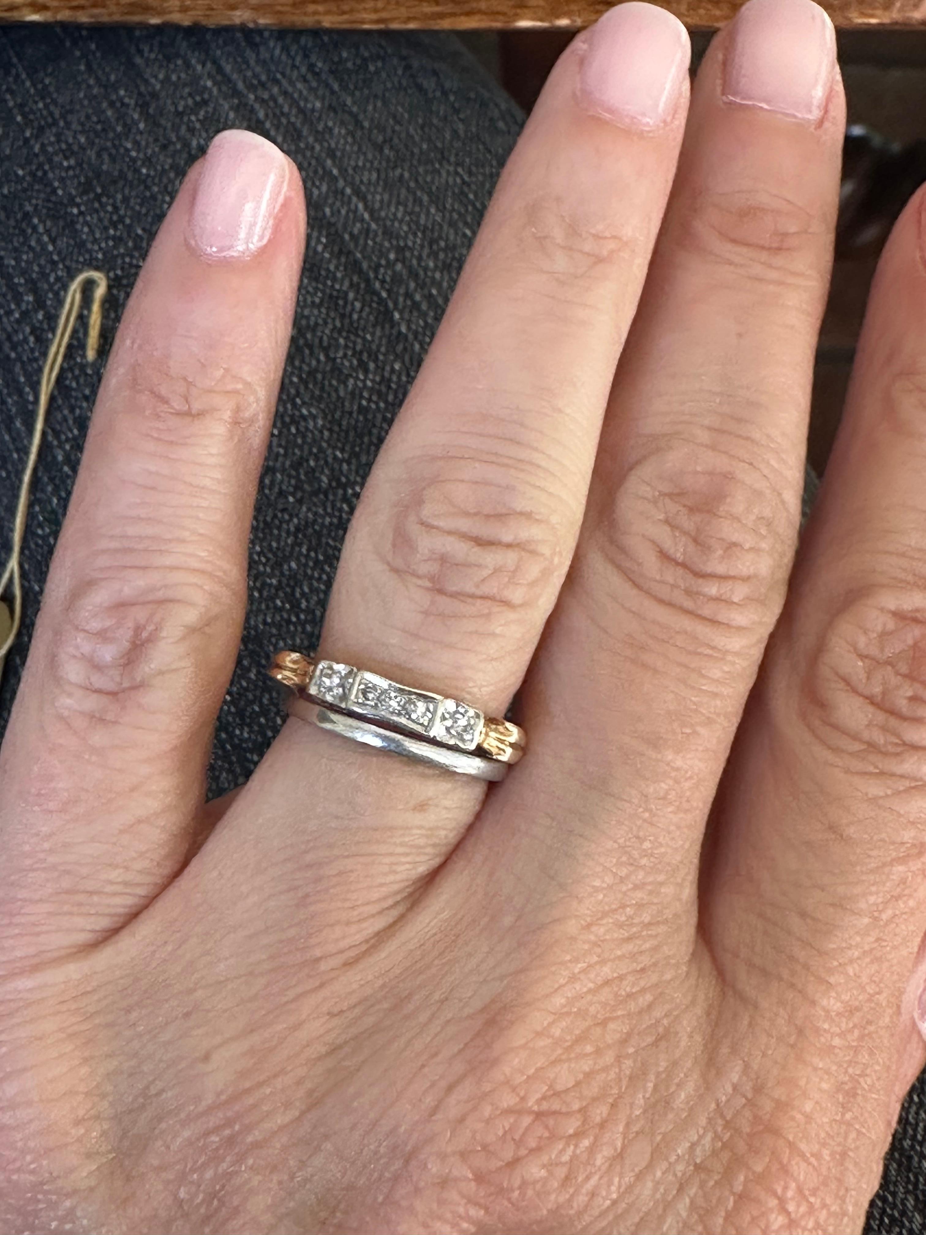 Antique Two-Tone Five-Stone Diamond and 14K Yellow Gold and Platinum Band For Sale 5